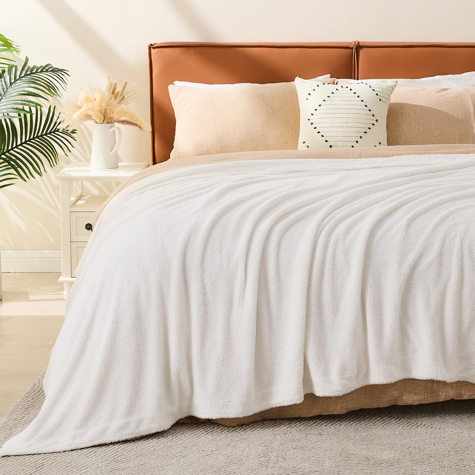 EMME Muslin and Fleece Queen Blanket Reversible - 80"*90" Cream Soft Warm Throw Blankets for Couch Bed Picnic Travel Bed
