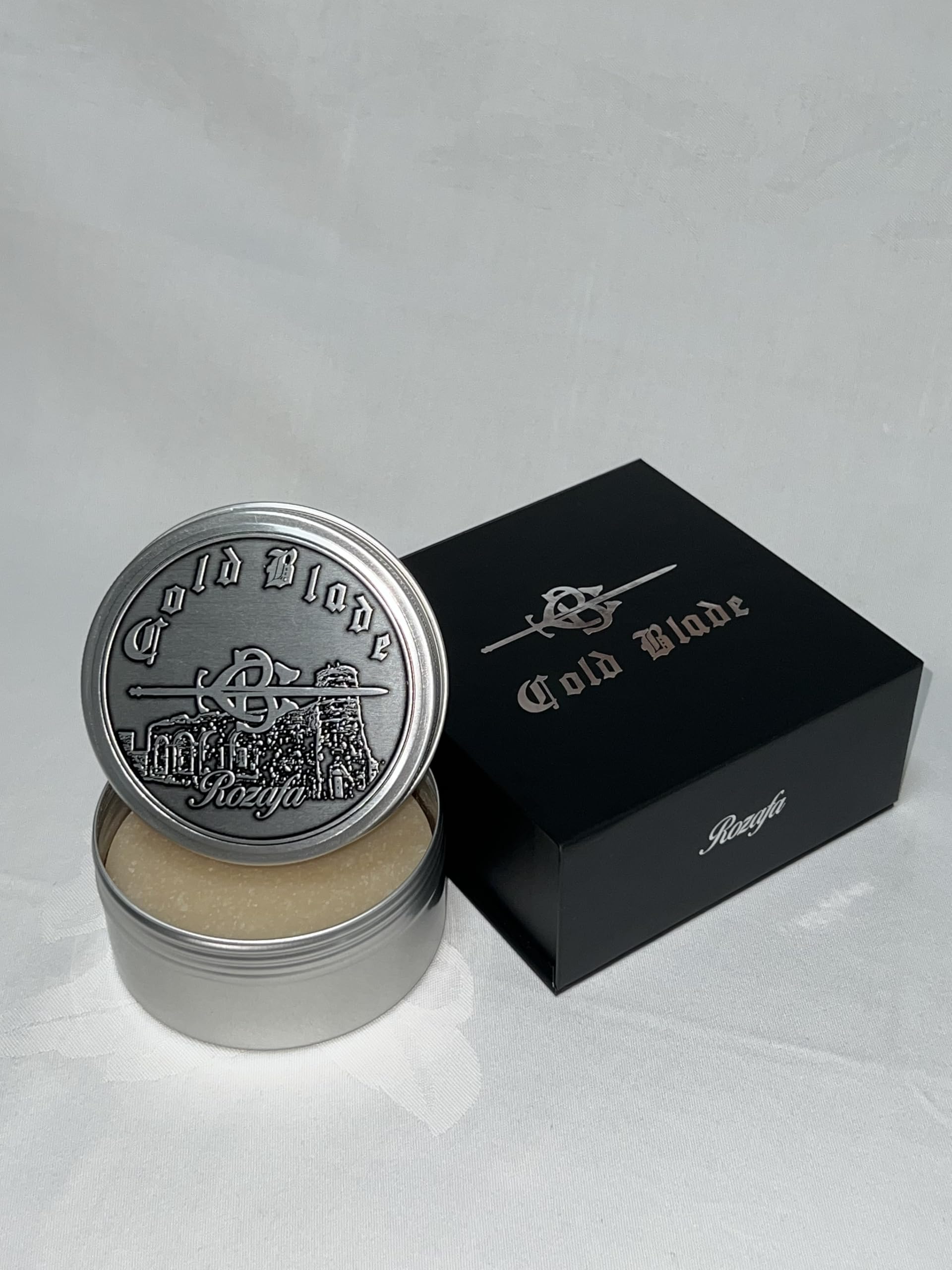 Jabón de Afeitar Rozafa | 150g/5.3oz Jabón Artesanal Triple Molido - Elaborado en Caldero - Cortado a Mano - Espuma Cremosa Perfecta para Piel Sensible - con Aceites Esenciales y Extractos Naturales H