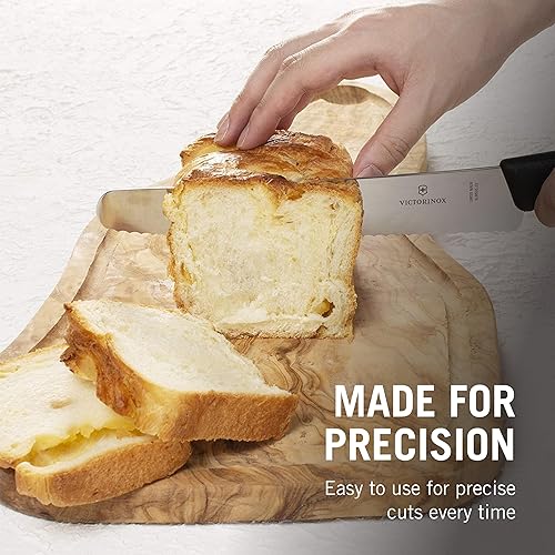 Vista 6 de Victorinox Swiss Classic - Cuchillo de cocina dentado para artículos esenciales del hogar, perfecto para cortar pan, frutas y verduras, mango negro