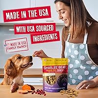 Vista 4 de Charlee Bear Crunch - Golosinas para perros sin granos, pavo, batata y manzana, bolsa resellable de 8 onzas, golosinas de entrenamiento bajas