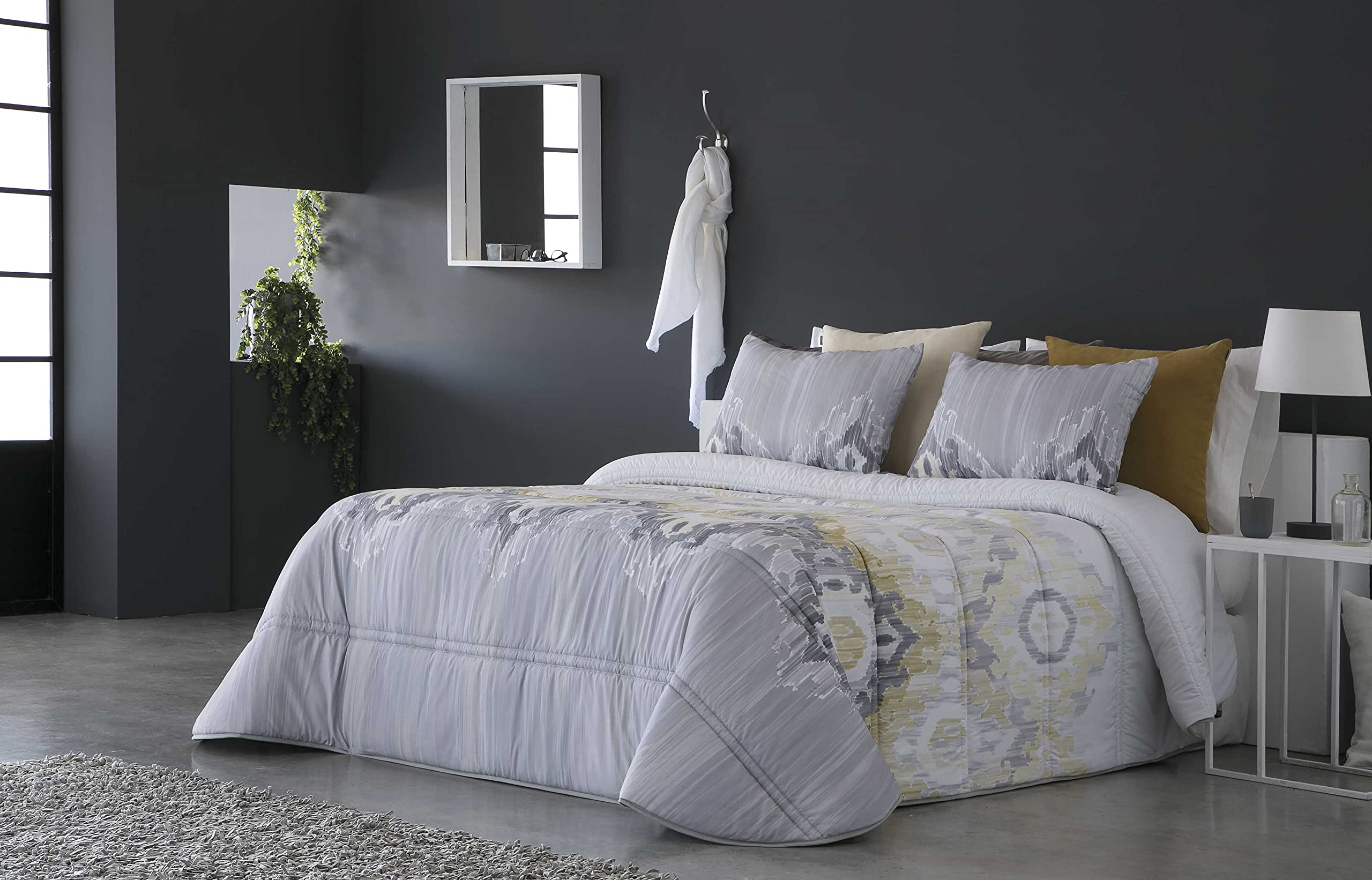 SANDECO - Edredón Conforter Alicante Estampado con 2 Fundas de Cojín - Cama 150 - Color Gris C02
