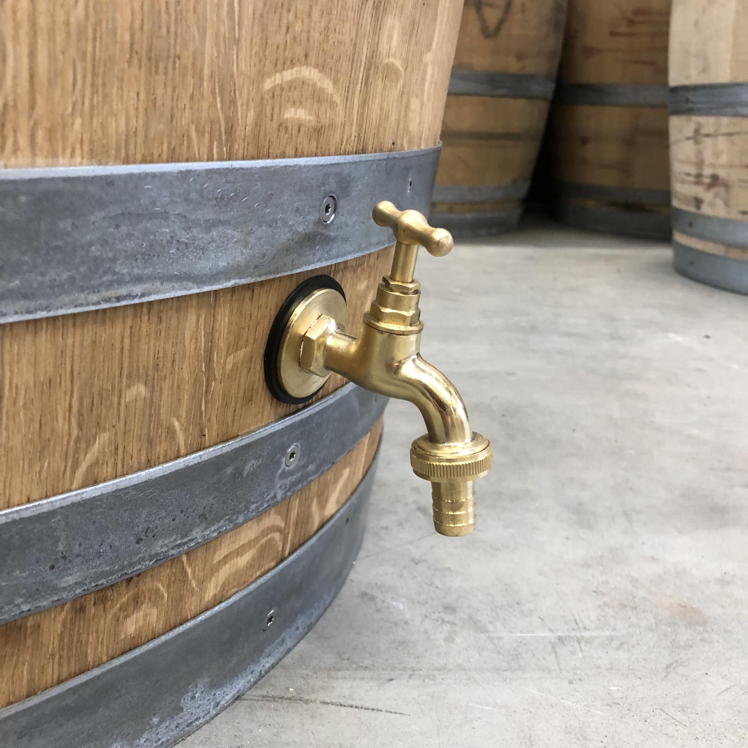 Fass-Schmiede Premium-Holzfass für Eisbaden, Holz, 300 Liter | Ideal für Regeneration und Wellness, Originales Weinfass, Mit Treppe, Geölt