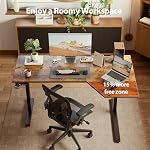 Agilestic Bureau électrique, Bureau réglable en hauteur, 59 x 35 Inch Sit Stand pour le bureau de travail à la maison, L en forme de table d'ordinateur ergonomique montant avec préréglage de mémoire, brun rustique