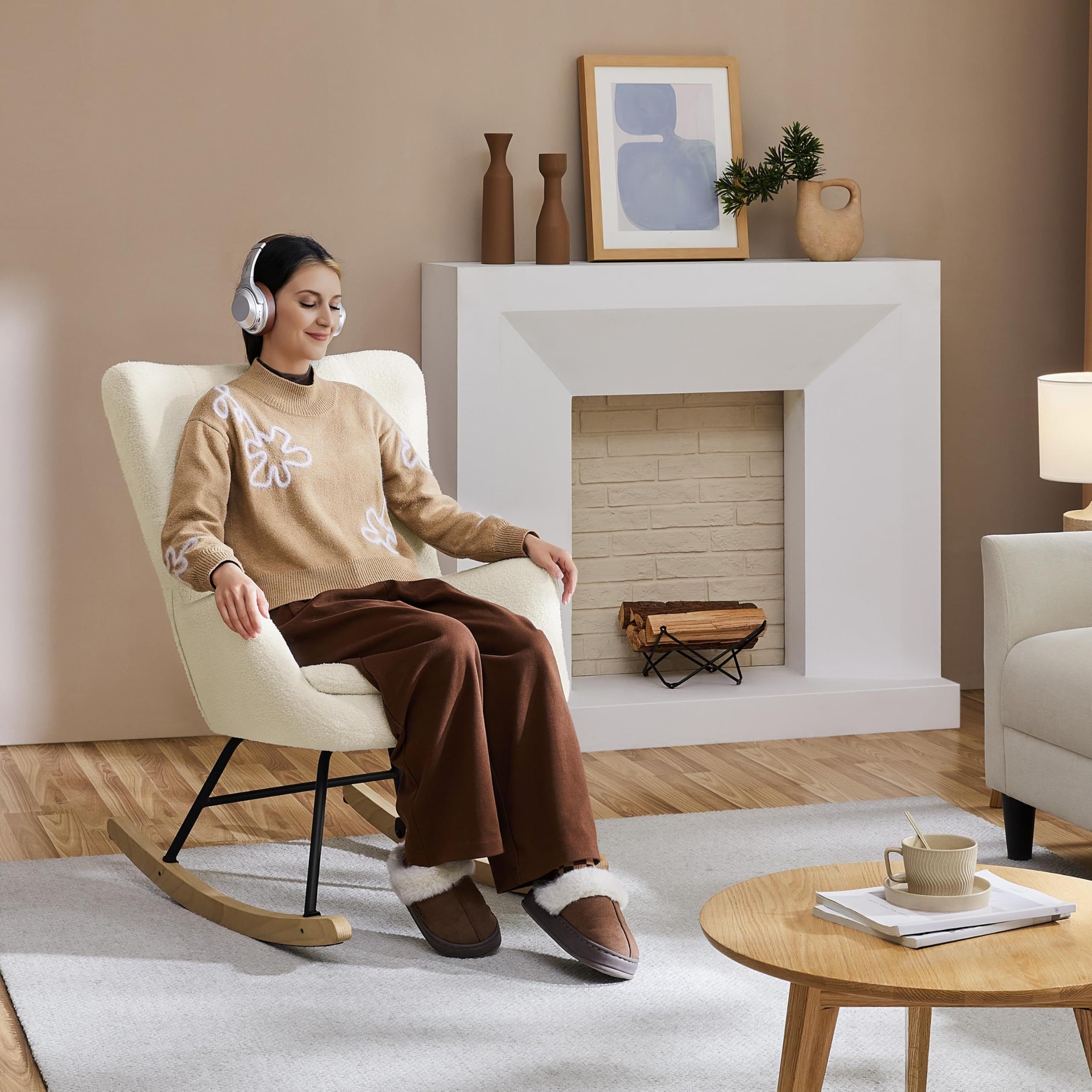 Yaheetech Silla Mecedora Relax Tapizada en Boucle Sillón Balancín con Estructura Metal y Madera de Haya Respaldo Alto Soporta 136 kg Ideal Salón Dormitorio Beige