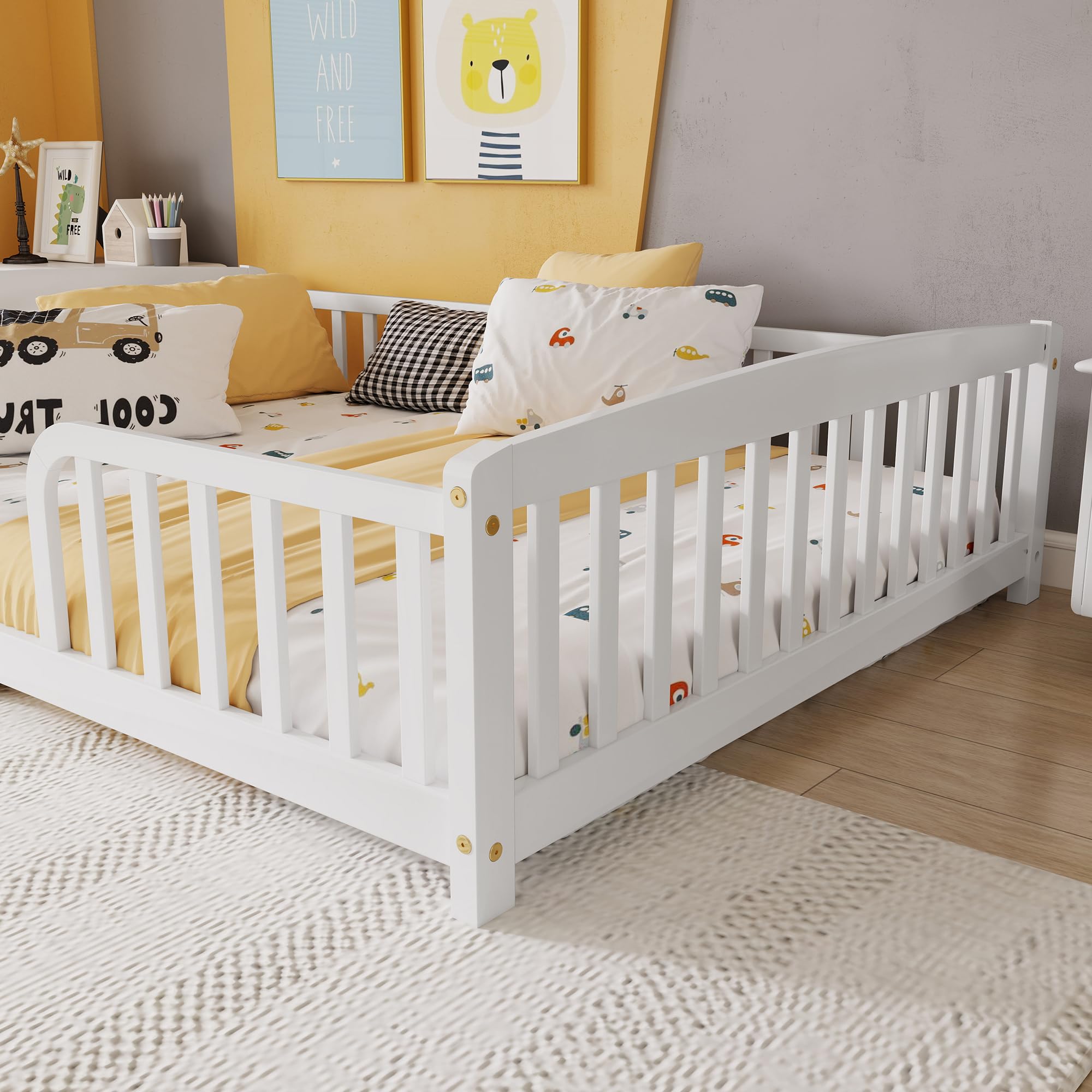 Letto in Legno 140x200 in Pino e Compensato Letto Matrimoniale con Ingresso Centrale Arrotondato e Barriere a Stecche Bed Vicino al Pavimento senza Doghe né Materasso per Camera