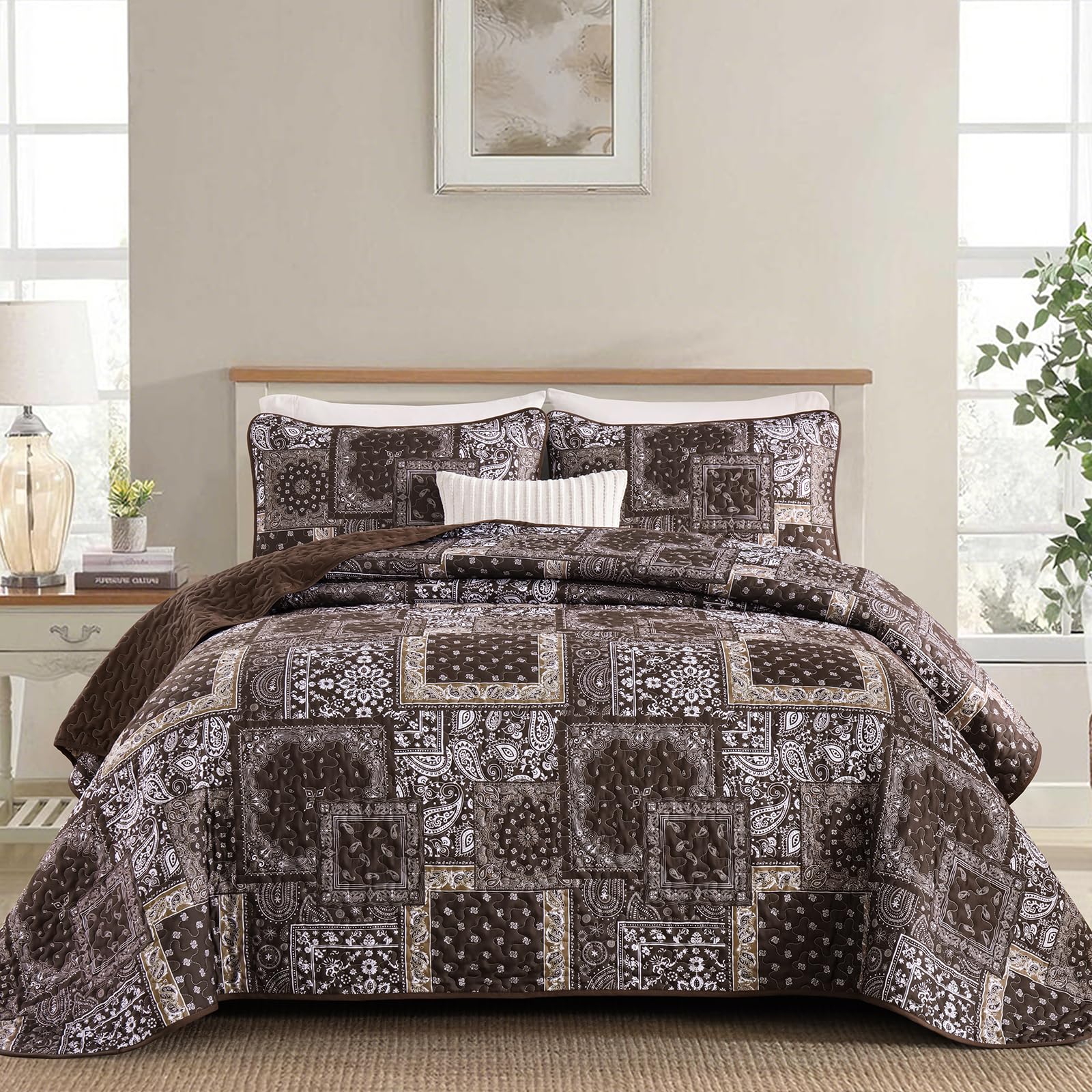 Cottolester Brown Patchwork Quilt Set