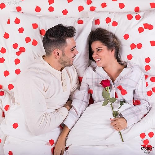 Miniatura 7 de KatchOn, Globos en forma de corazón rojo y blanco, grandes, paquete de 1012, pétalos de rosa roja para noche romántica, globos de feliz San Valentín