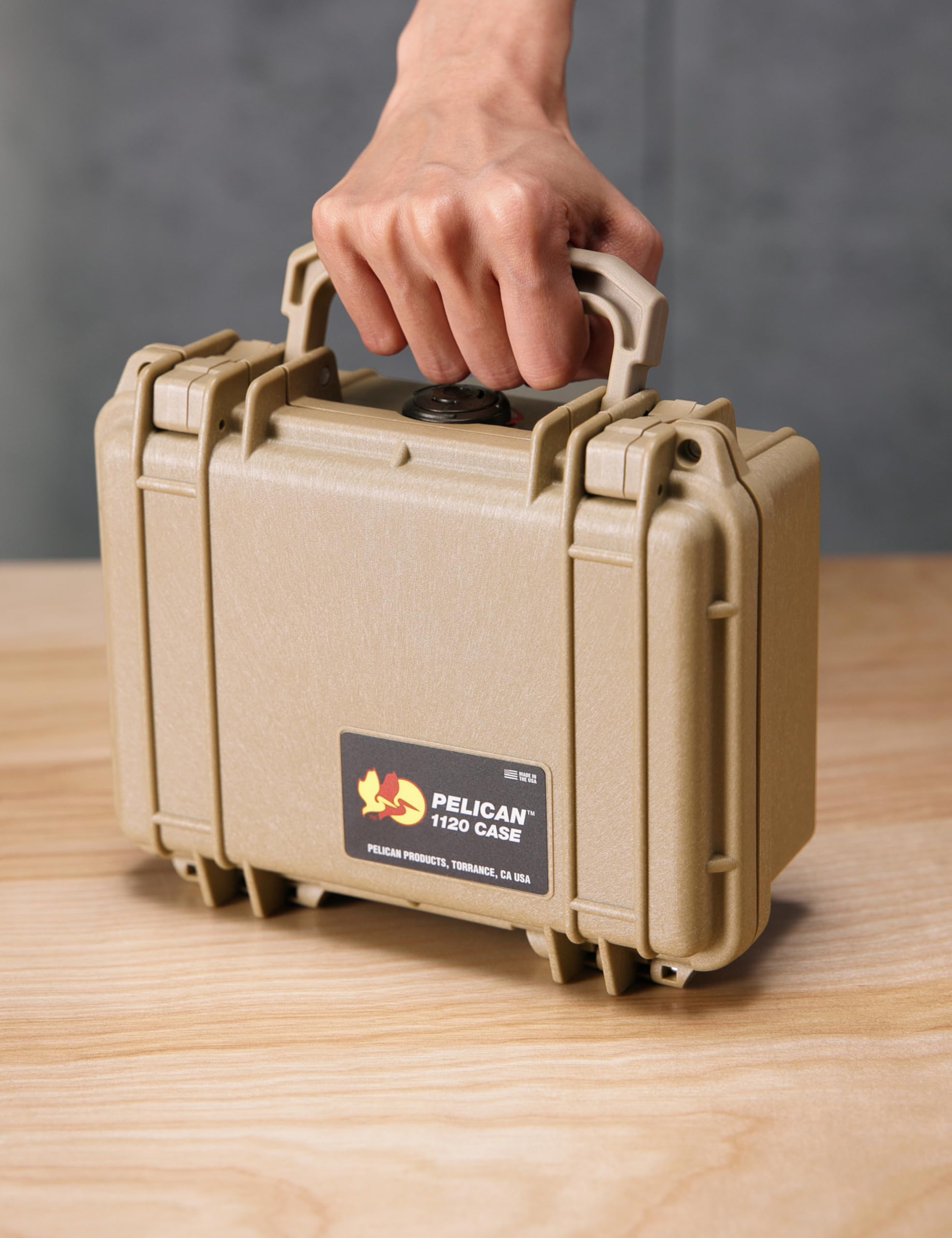 Amazon.co.jp: PELICAN ペリカン 1120 プロテクターケース ブデザート