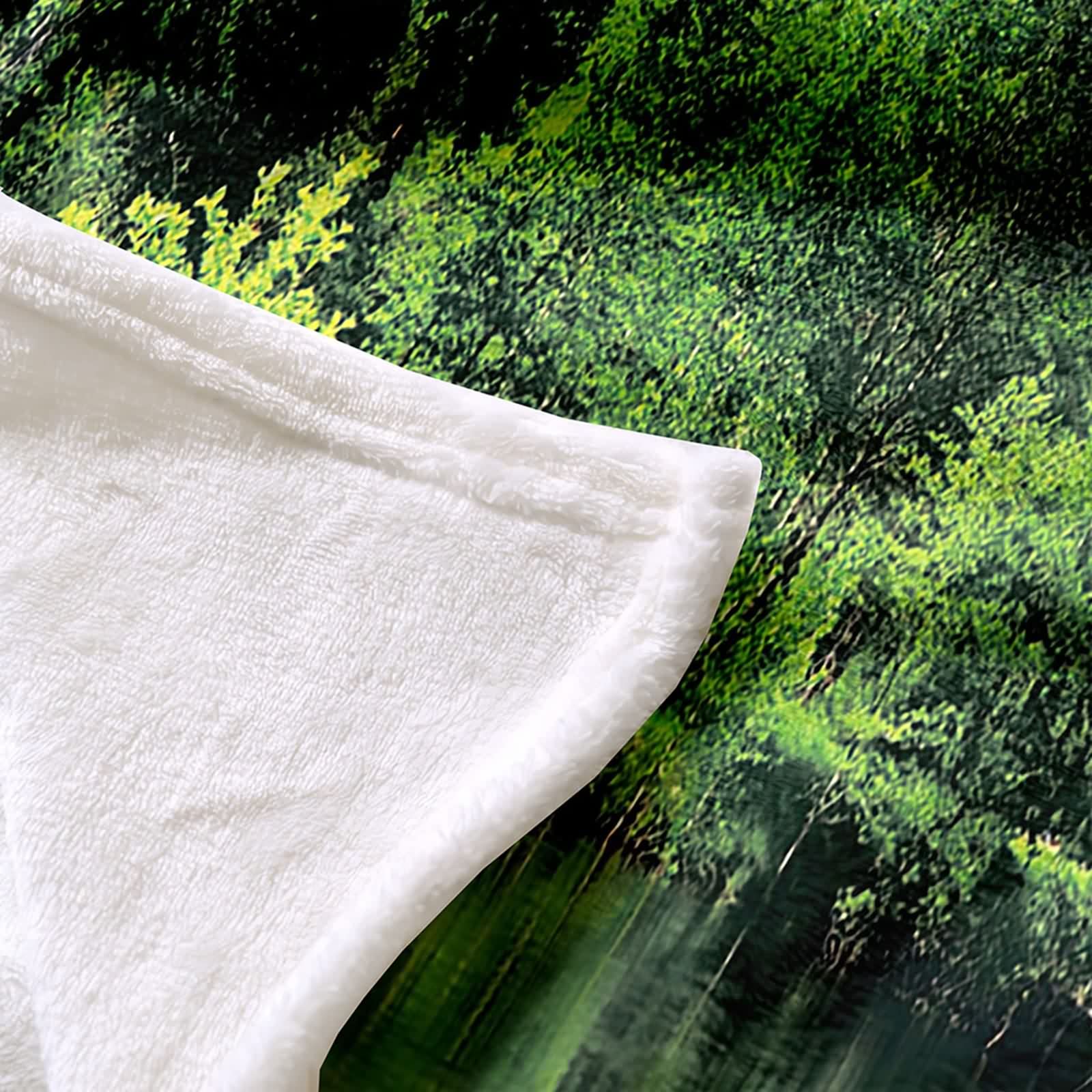 Daesar Coperte Pile Natale, Coperte Flanella Matrimoniale/Singolo Divano/Letto Verde Marrone Motivo Montagna e Alberi Coperta Calda Invernale, 150x200cm