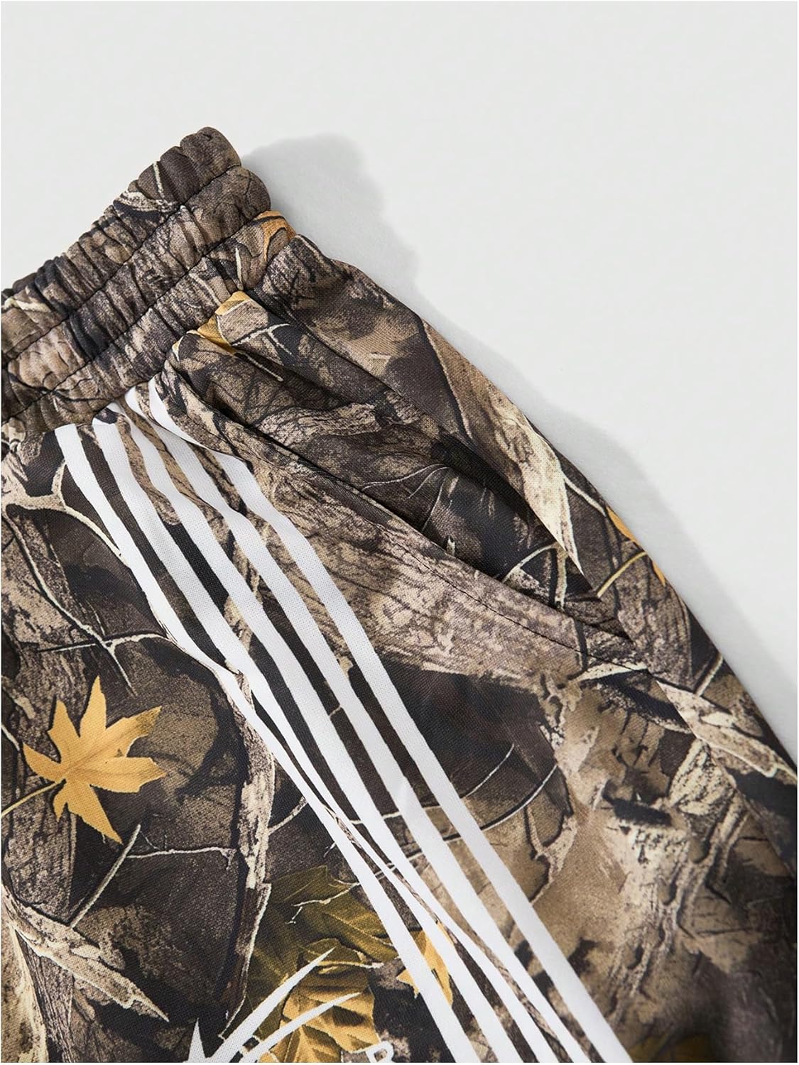 GORGLITTER Men's Baggy Wide Leg Sweatpants Y2K Striped Side Drawstring Waist Barrel Track Pants with Pockets