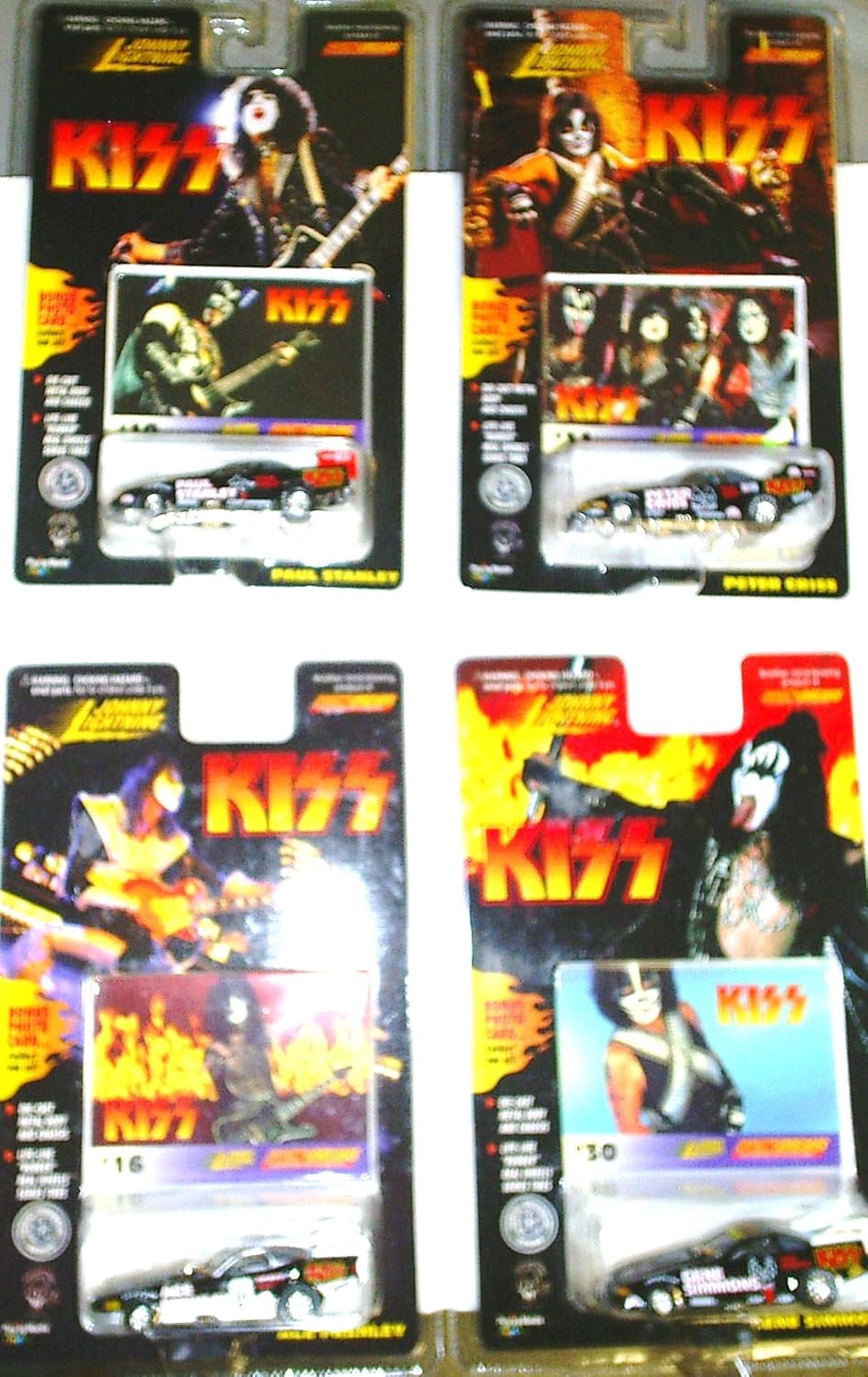 Racing Dreams Johnny Lighning Kiss Car Set
