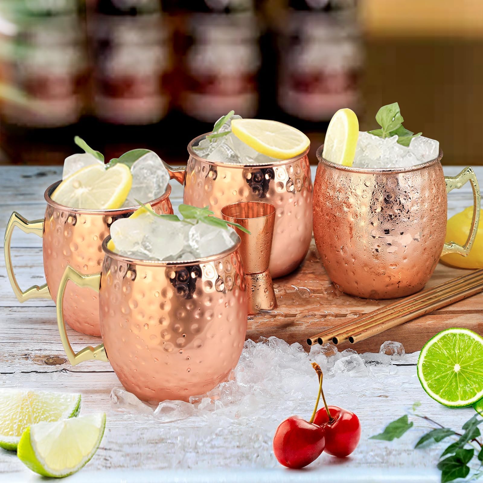 Kubki do koktajli Moscow Mule, zestaw 4 miedzianych kubków mule ze stali nierdzewnej, 540 ml, z miedzianymi słomkami, miarką, łyżką, idealne do zimnych napojów, prezent, 4 szt.