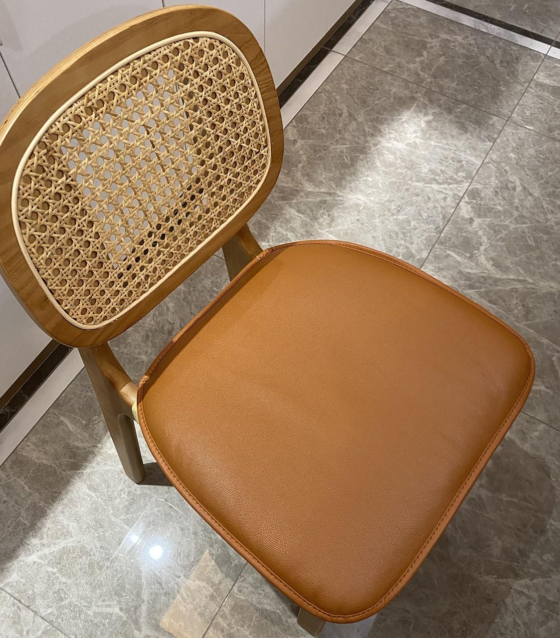 Set di 4 cuscini per sedia da pranzo impermeabili in finta pelle a ferro di cavallo, antiscivolo, con laccetti, arancione, 43 x 40 cm