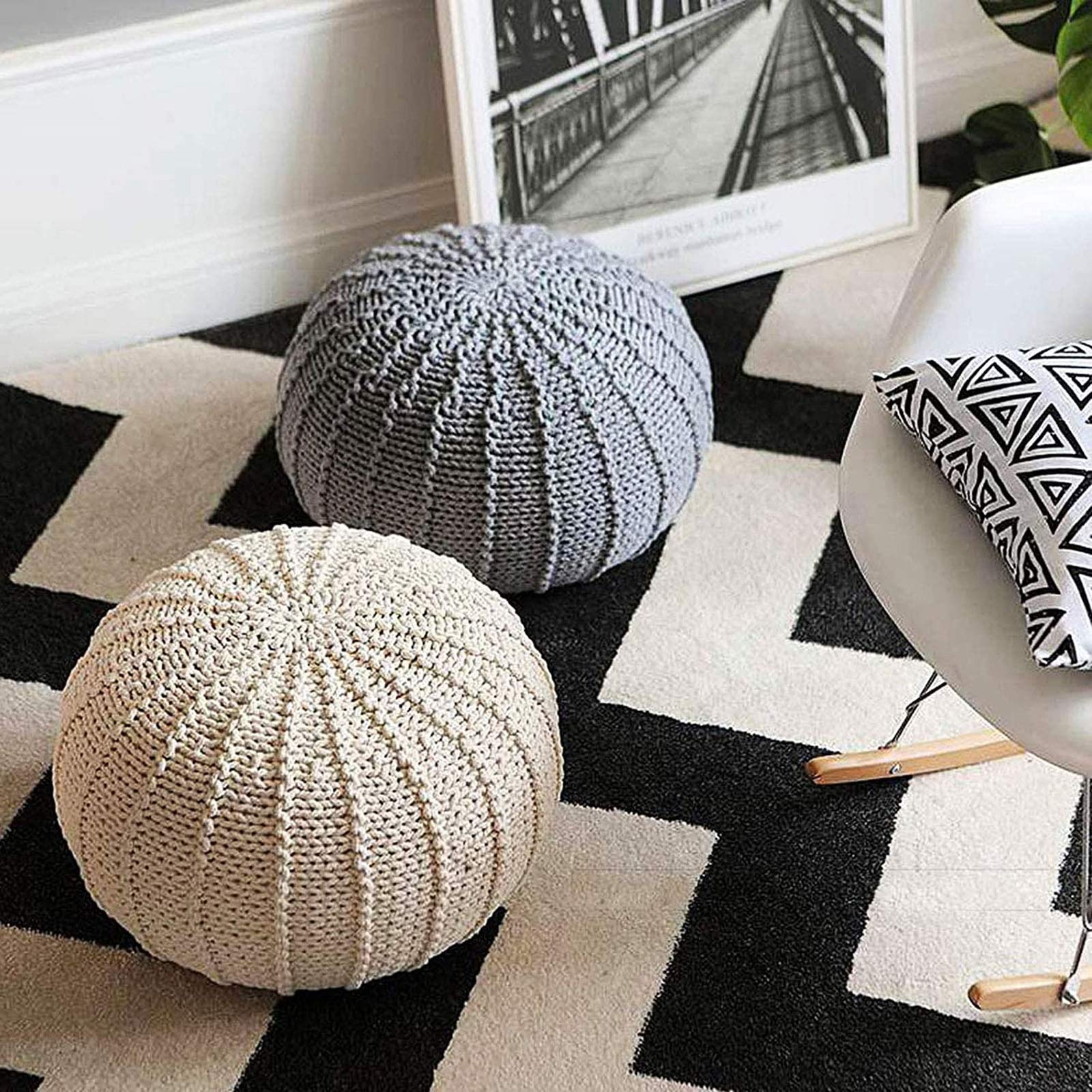 Amazon｜フットスツールオットマンラージラウンドプーフフット