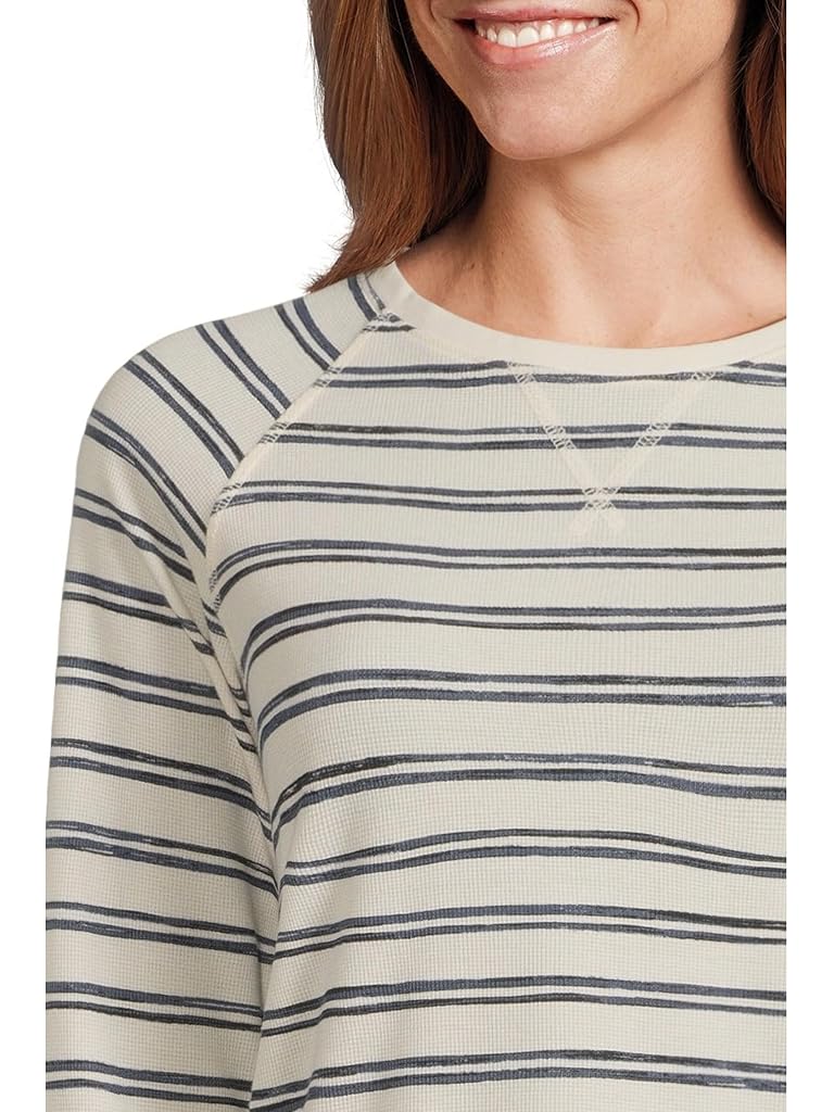 White L.L.Bean Unshrinkable Mini-Waffle Tee Long Sleeve Crew Neck Stripe