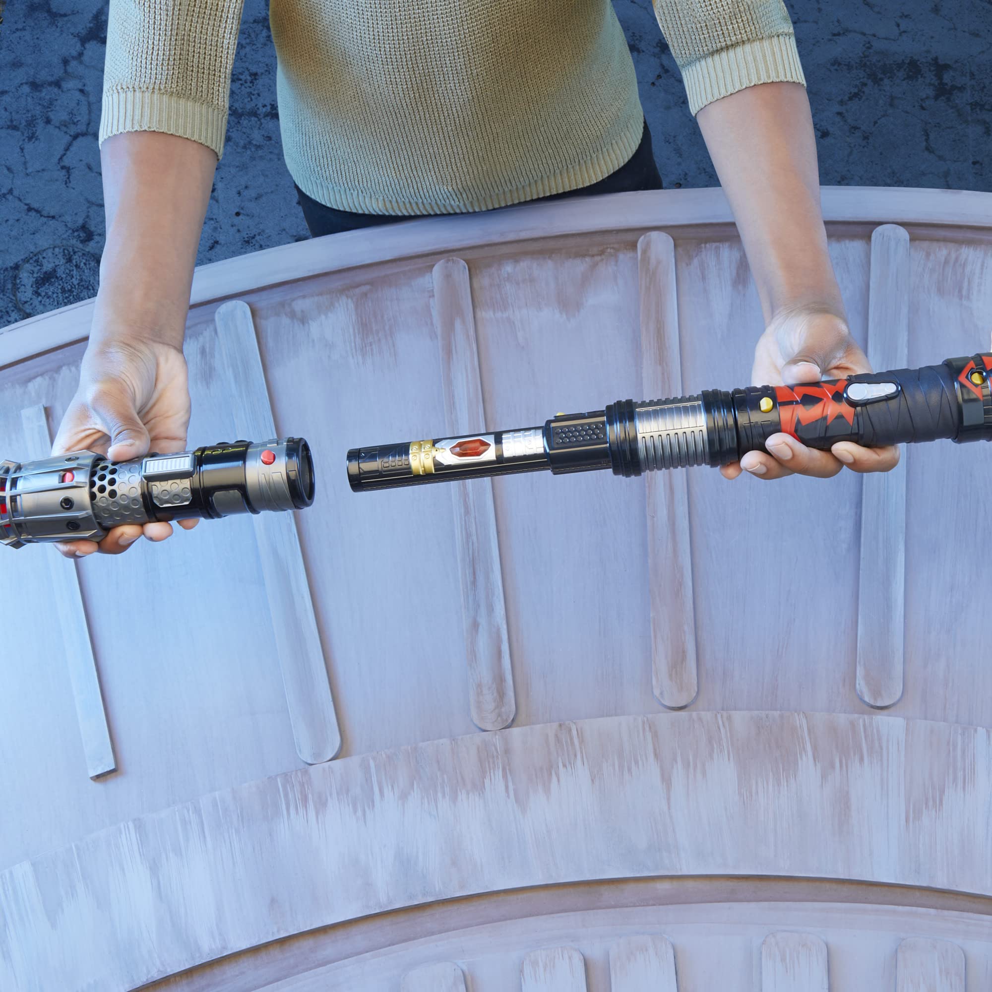 Star Wars Lightsaber Darth Maul DoubleBladed Electronic Red