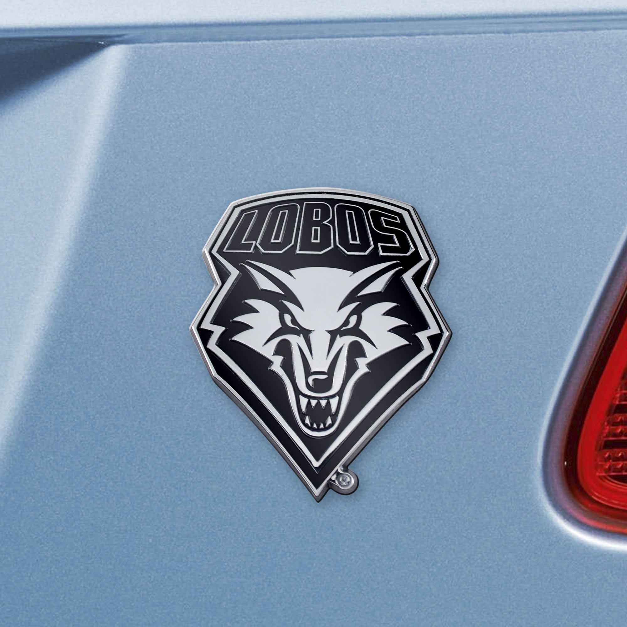 FANMATS NCAA Unisex-Adult Chrome Emblem