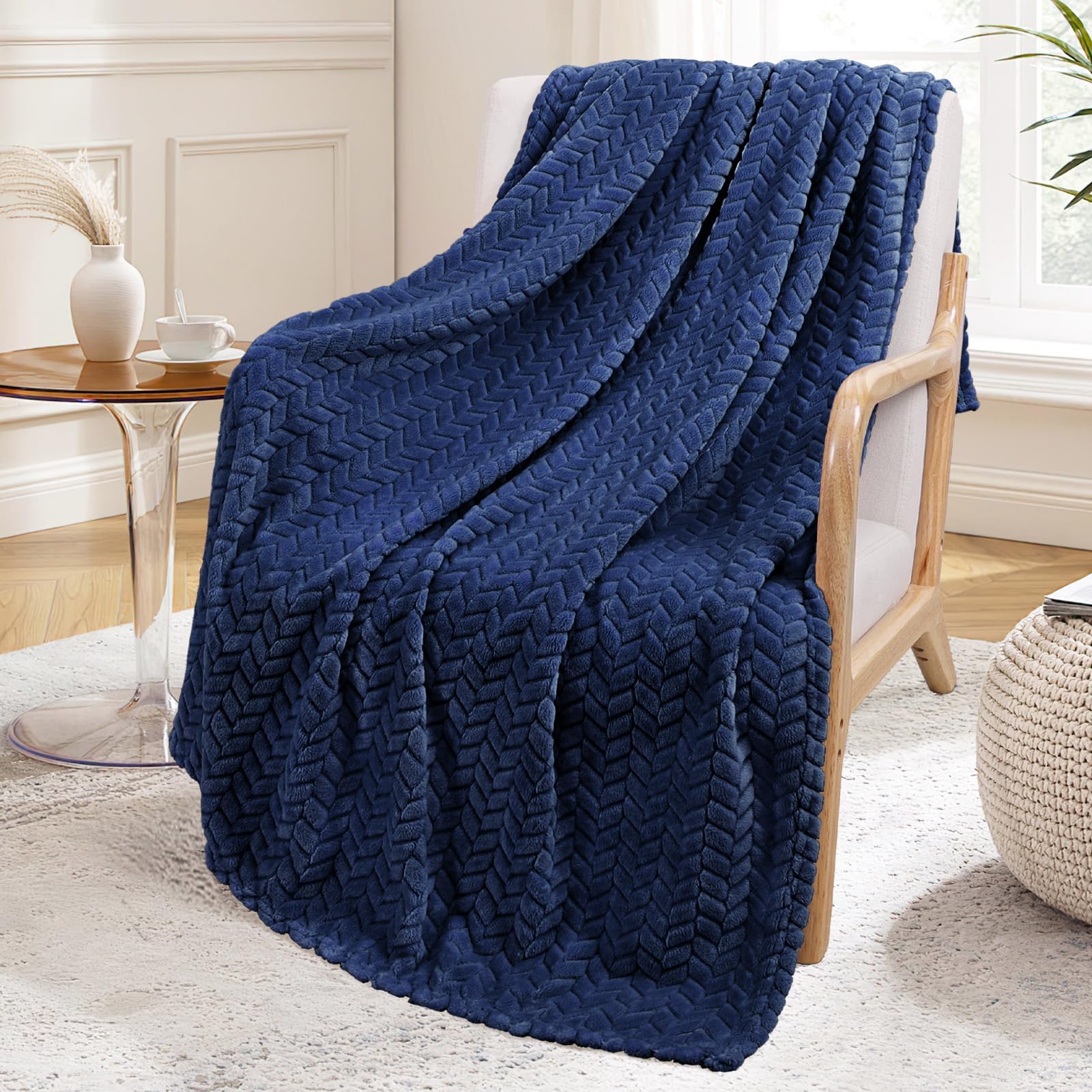 Exclusivo Mezcla Large Fleece Throw Blanket for Sofa Couch, Navy Blue