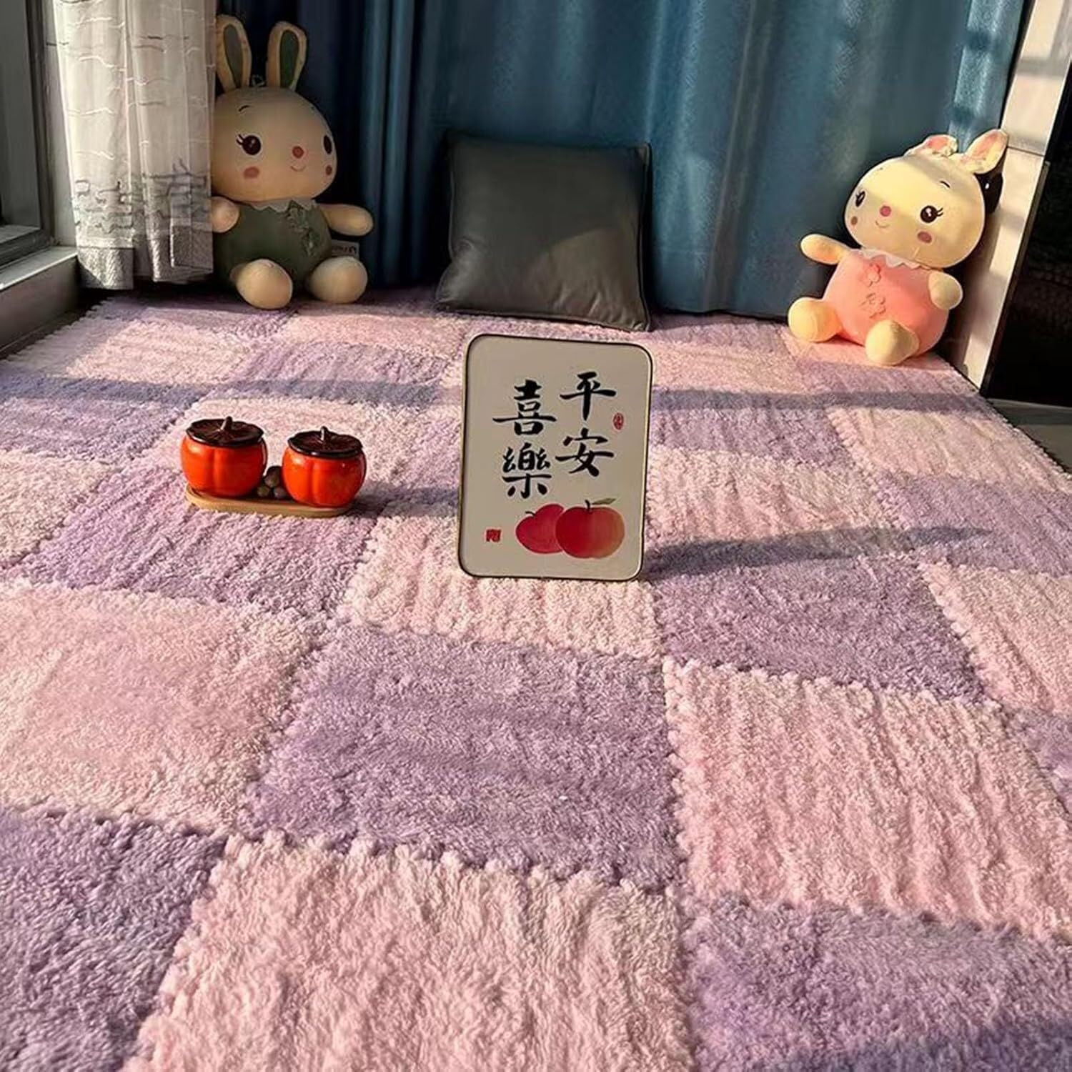 Tapis de sol en mousse pelucheuse emboîtable 30 x 30 cm avec dalles épaisses rose et violet
