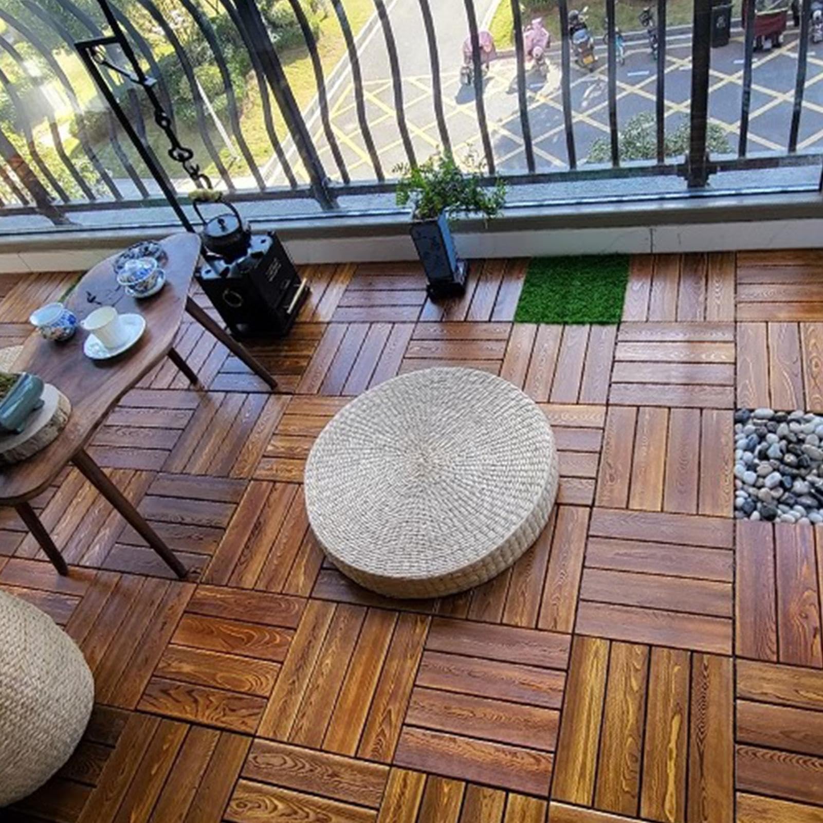 Piastrelle per terrazze ad incastro – Piastrelle per terrazze in legno, 3 assi per terrazze carbonizzate | 12 x 12 pollici antiscivolo per prato, rivestimento esterno ad incastro per piscina | Pavimentazione per Patio e Esterno per Decorazione Interna, Pi