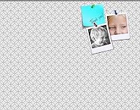 Vista 56 de PinPix Tablero de anuncios de corcho de 20 x 14 pulgadas. Este tablero decorativo enmarcado viene con diseño de círculos B W y un marco negro