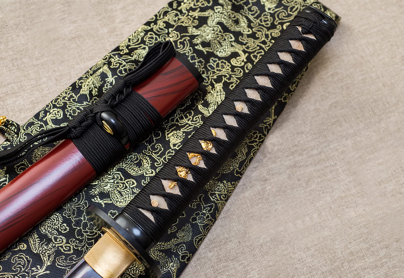 40 Zoll Katana Japanisches Samurai-Schwert Handgeschmiedet, 1060 Kohlenstoffstahl Roter Damaststahl, Echtes Full Tang mit Eisen-Tsuba, Für Sammler und Dekoration