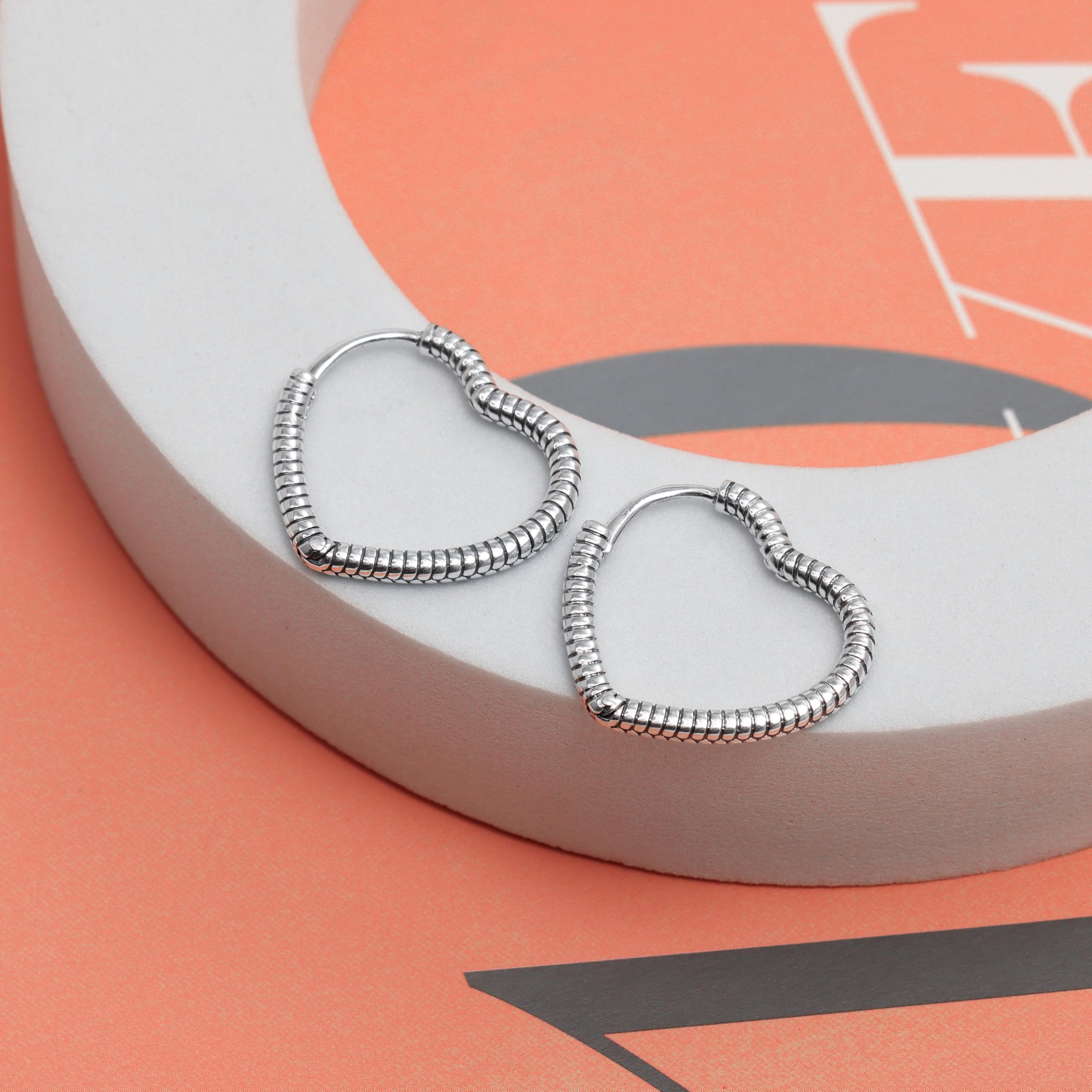 LeCalla Orecchini a cerchio in argento sterling 925 classico amore cuore per le donne, S, Argento sterling, Non pietra preziosa