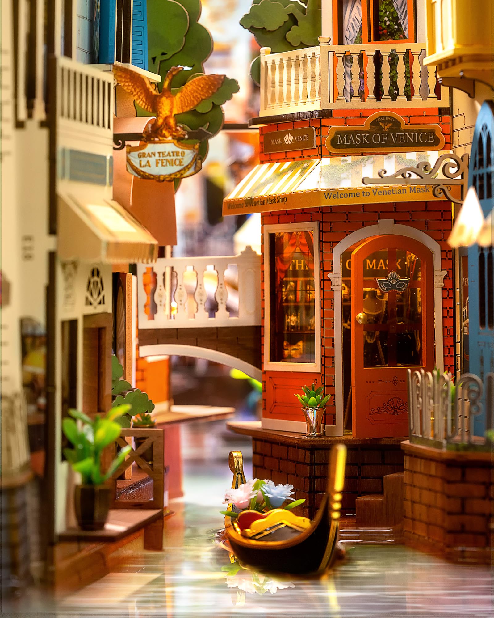 ROBOTIME Book Nook Venise Romantique avec Lumières LED, Booknook Maison Miniature a Construire, Nook Book Kit Bibliothèque, Cadeaux pour Adultes et Enfants