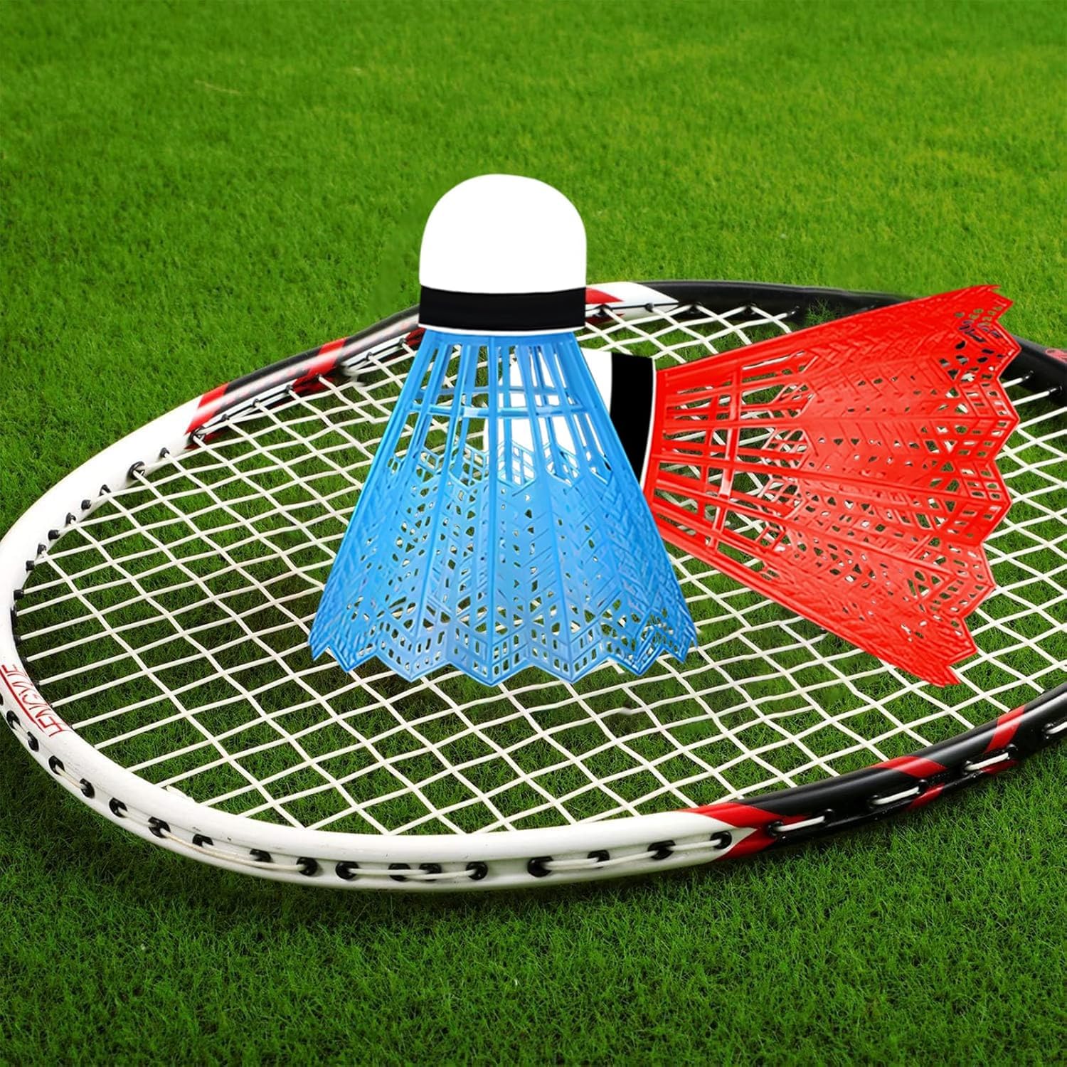 Simsky 16 Pezzi Palline da Badminton, Volani da Badminton, Set Palline per Volano, Colorate Durevole Badminton, per Interni, Sport all'aperto, Allenamento, Intrattenimento