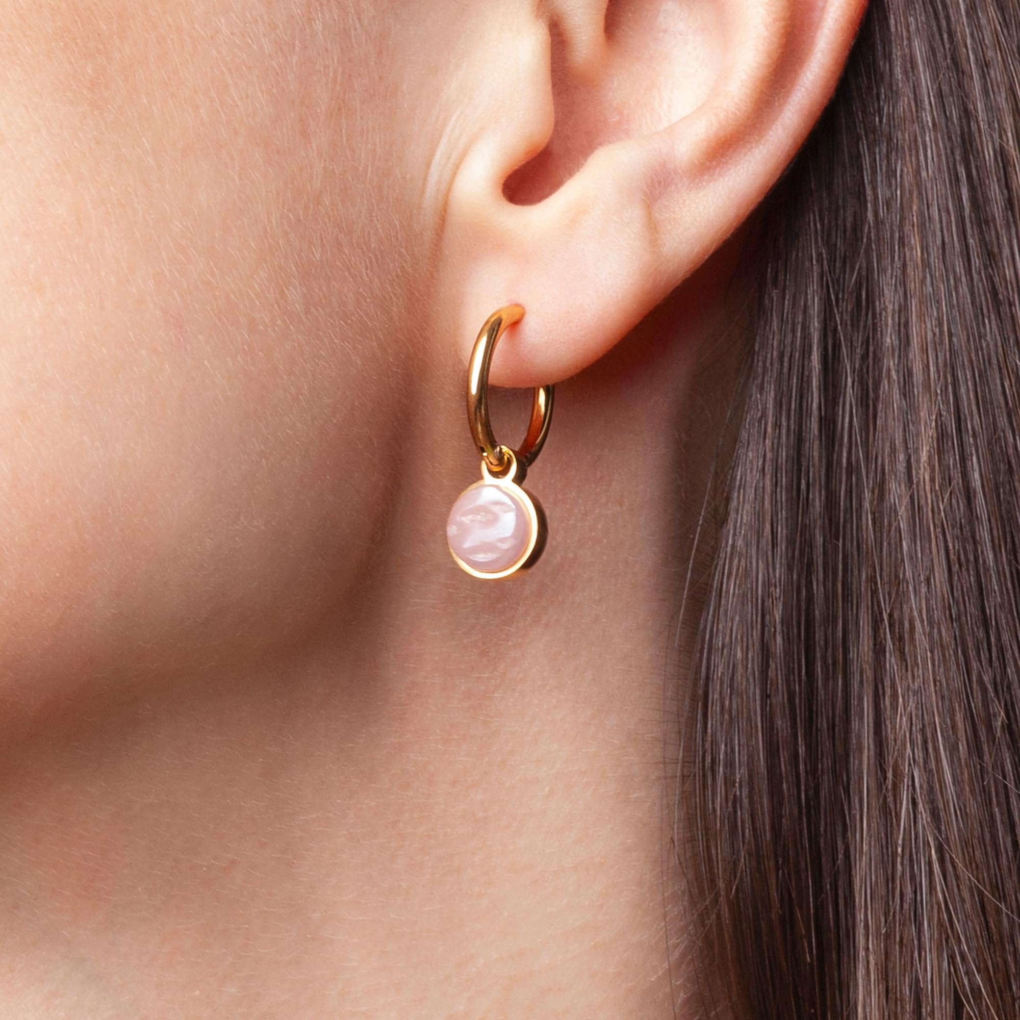 Kleine Goldcreolen mit Anhänger klassisch • 18k vergoldete Edelstahl Ohrringe mit Charm zum Wechseln • nickelfrei & wasserfest • MIX AND MATCH • Ø 12 mm