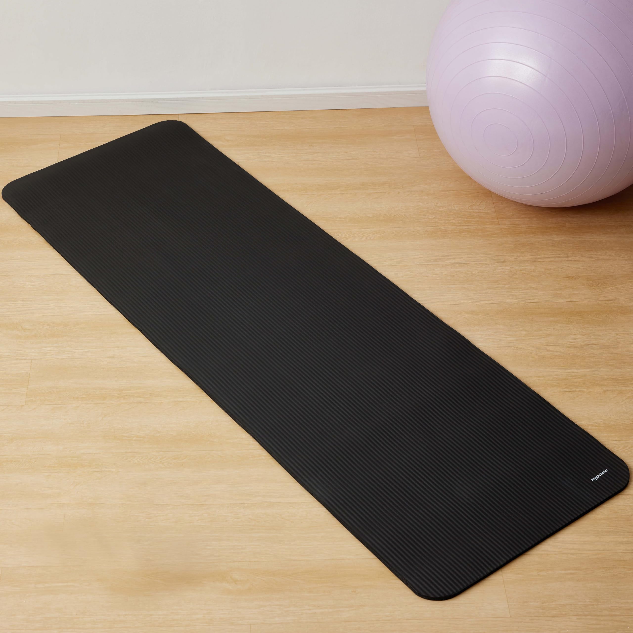 Amazon Basics Tapis de yoga antidérapant épais 183 x 61 x 1 cm Noir