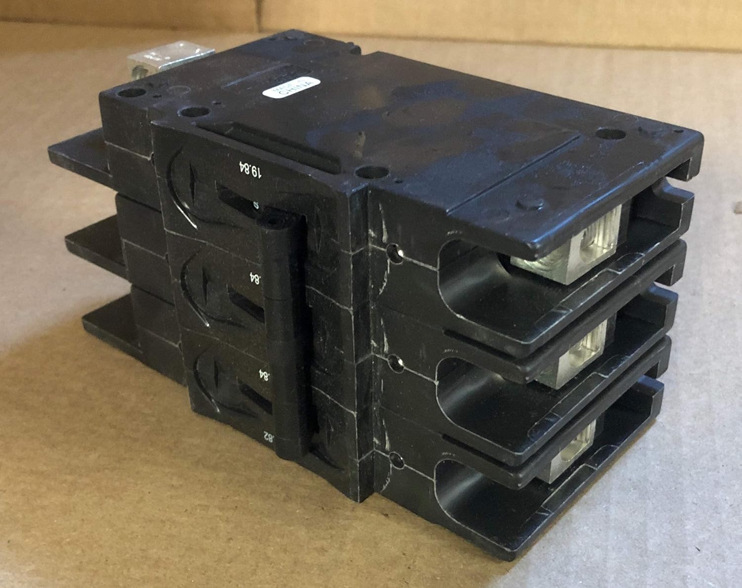 219-3-30746-13/X13050432-130 3 Pole 19.84 AMP 219 Multi-Pole Series Hydraulic Magnetic Circuit Breaker Protector