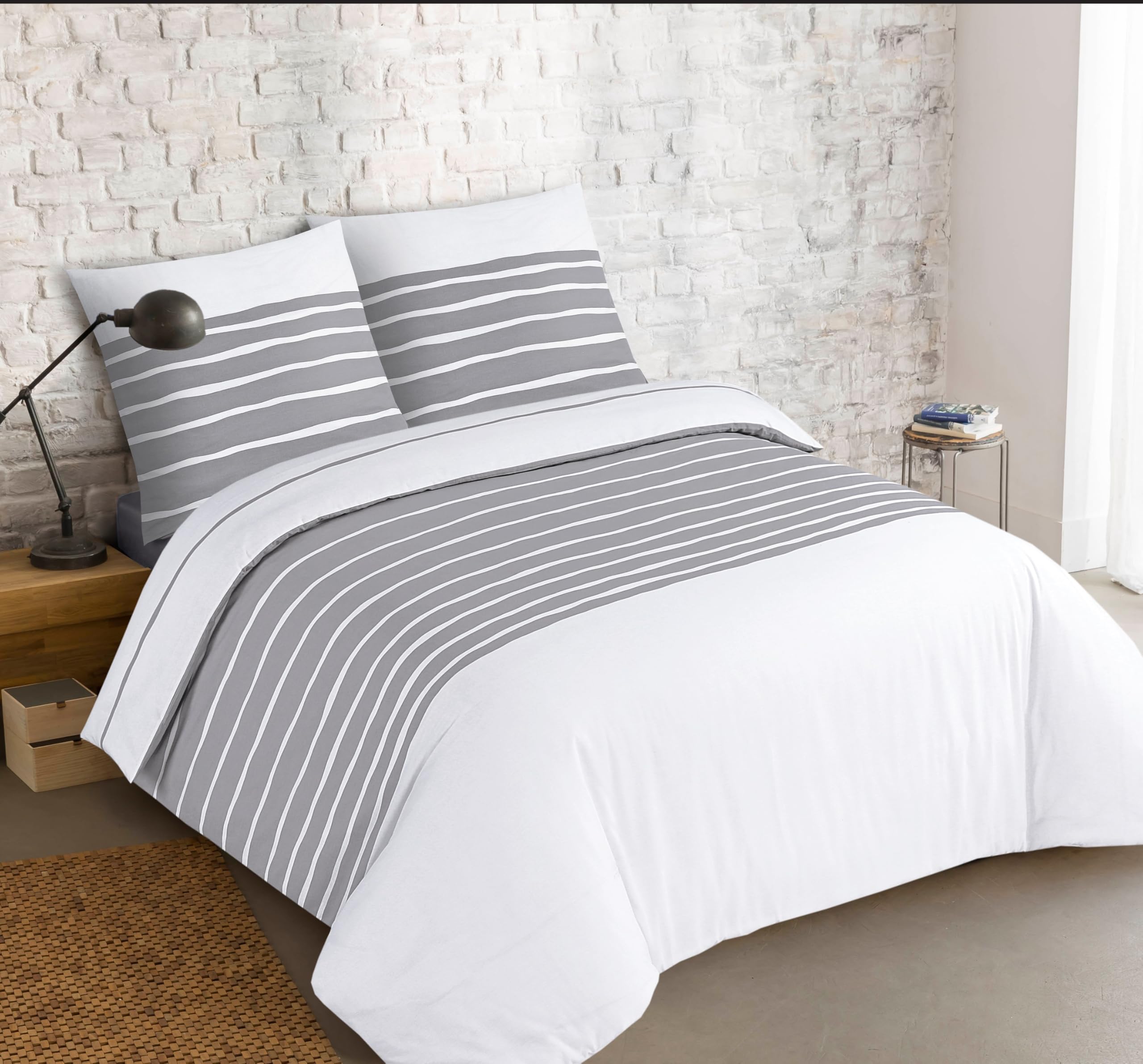 VISION Mia Grigio/Bianco - 100% cotone - Set Copripiumoni matrimoniale reversibile 260 x 240cm con 2 federe 65 x 65cm per letto matrimoniale maxi - Morbido e confortevole - Certificato Oeko-Tex