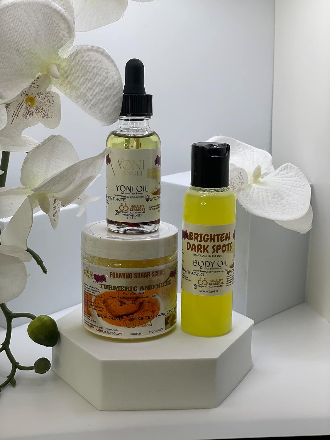 3-piece Set Kojic Turmeric Sugar scrub Face&Body Oil with Yoni Oil for Stretch marks Ph Balance Odor, Fade Scars Sun Damage; Bikini area, Armpits (3-piece Dark Spot Oil, Sugar Scrub and Yoni Oil-)