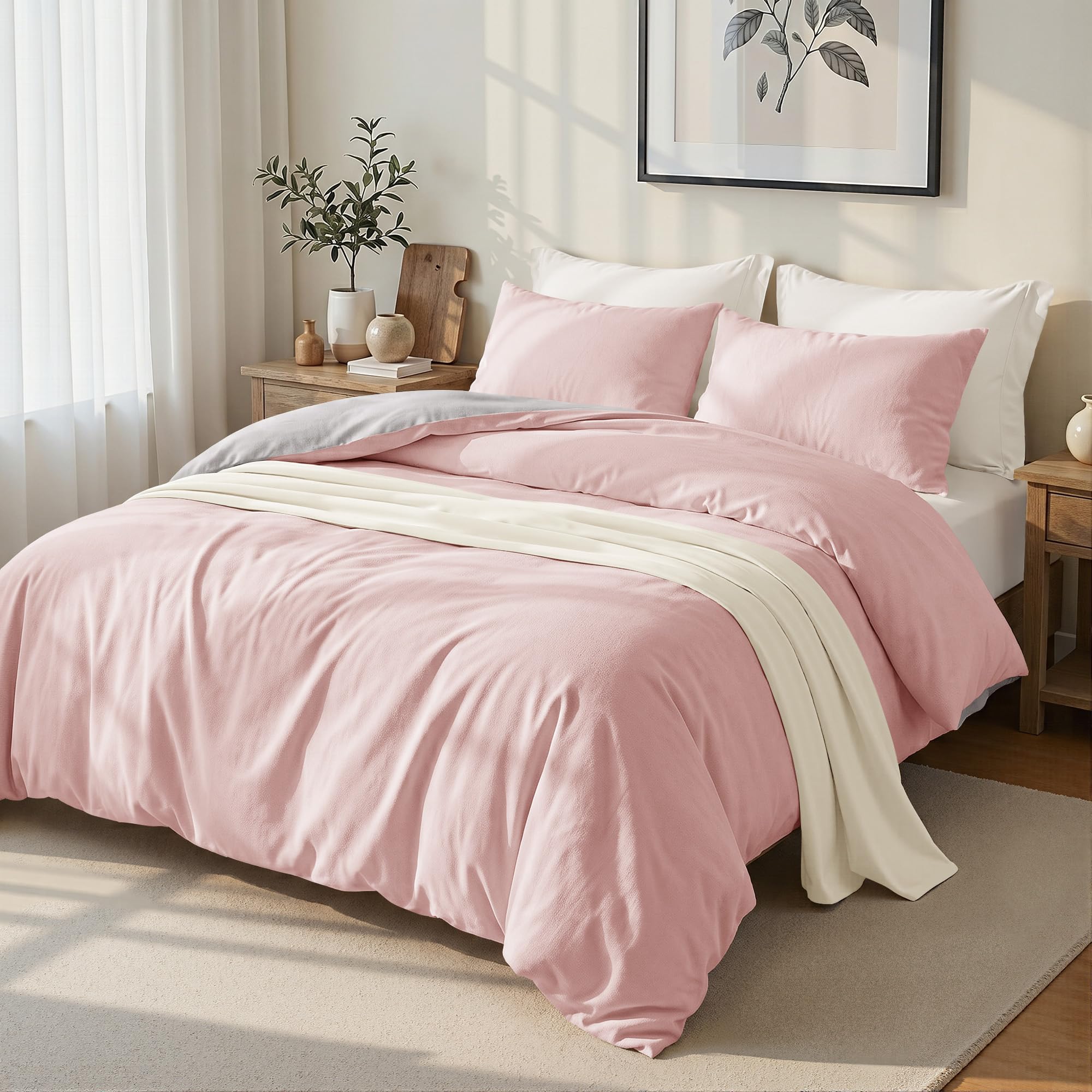 Exclusivo Mezcla Soft Reversible King Size Duvet Cover Set with Pillowcase