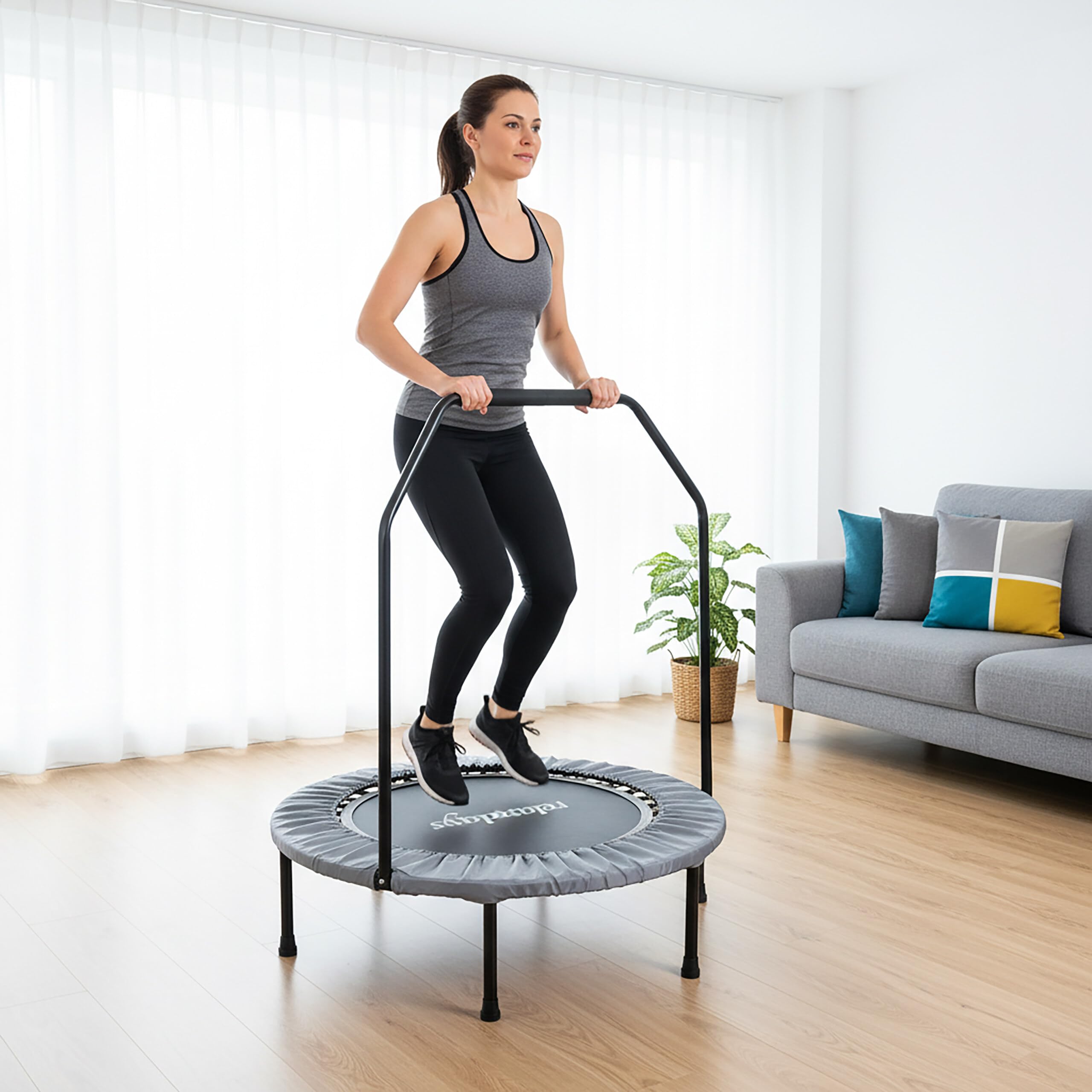 Relaxdays Minitrampolino con barra di sostegno Ø102 cm, pieghevole, fino a 120 kg, fitness indoor, colori vari