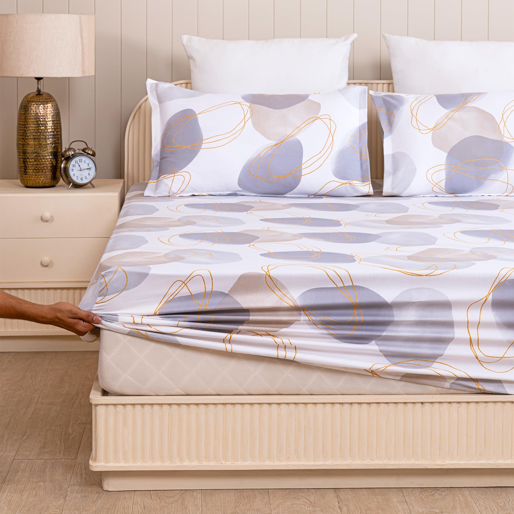 HOMEMONDE 100% Cotton Fitted Bed Sheet for King Size Bed,Printed All Around Elastic Bedsheet(78 x 72 Inches) with 2 Pillow Cover | Perfect for Home Decor & Gifting