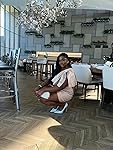 Review Image by Onyi U
