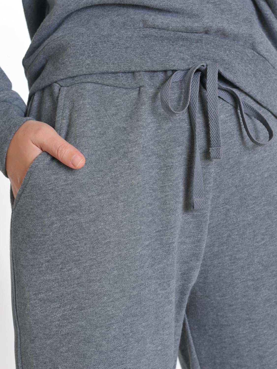 Weintee Women's Petite Sweatsuits Petite Length Short Jogging Suit Sets Travel Outfits - Image 3