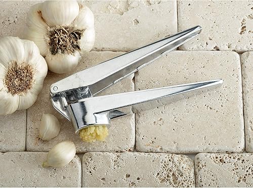 Vista 20 de Fantes Twisting Garlic Mincer, The Italian Market Original since 1906