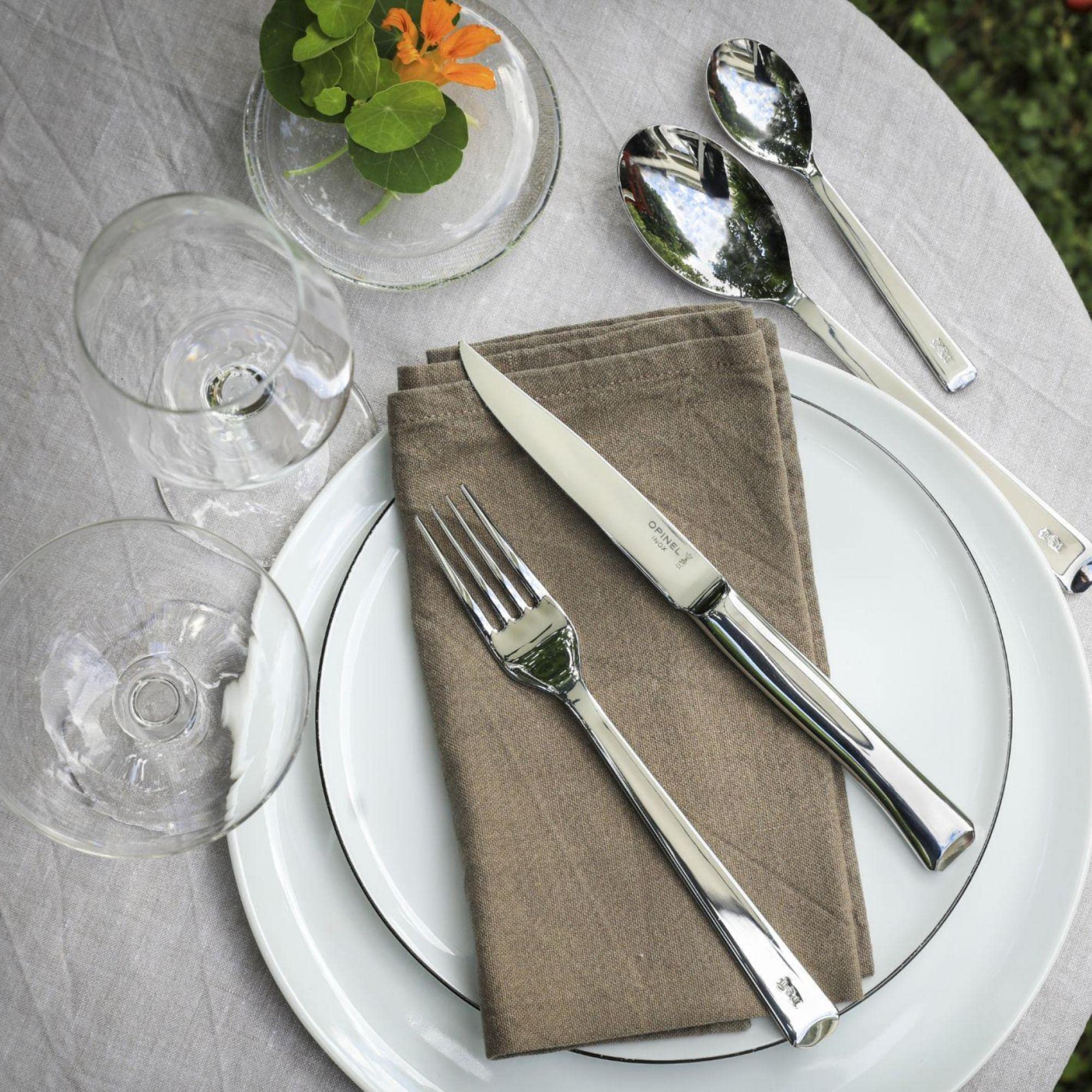 OPINEL - Set di Posate Perpétue - 4 Coltelli da Tavola, 4 Forchette, 4 Cucchiai, 4 Cucchiaini - Acciaio Inossidabile - Lavabile in Lavastoviglie - Design Moderno