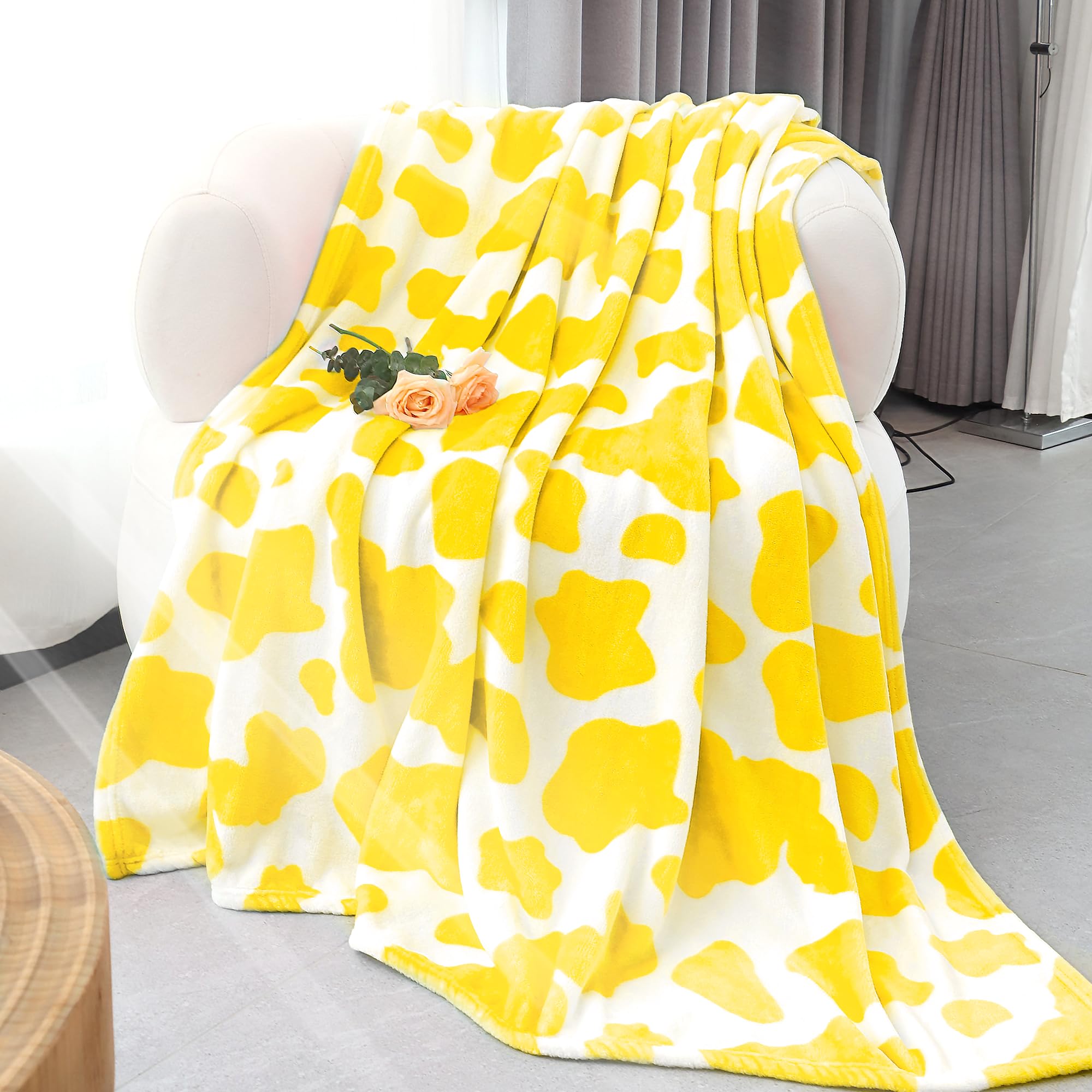 Fleece Blanket Soft Cozy Yellow Throw Blanket 50"x60" Lightweight Decorative Blanket for Couch Bed Yellow Gifts for Teens Girls Women Birthday