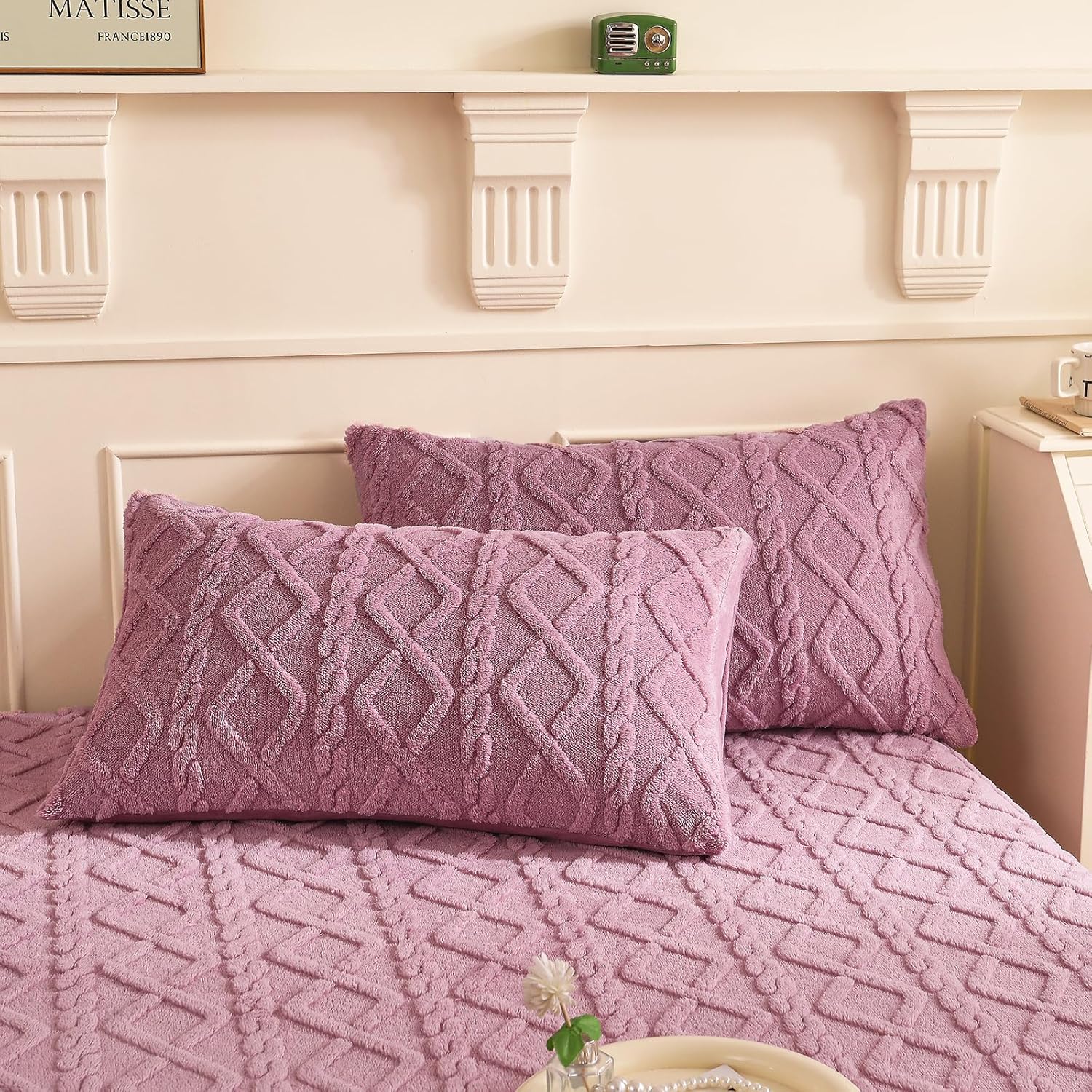 ZIQINPSQ Luxury Mattress Covers with 15" Deep Pocket,Purple Twin Size Fitted Sheet with 1 Pillow Sham,Ultra Soft & Warm Mattress Protector for All Season,39x75 Inches.(Twin,Purple)