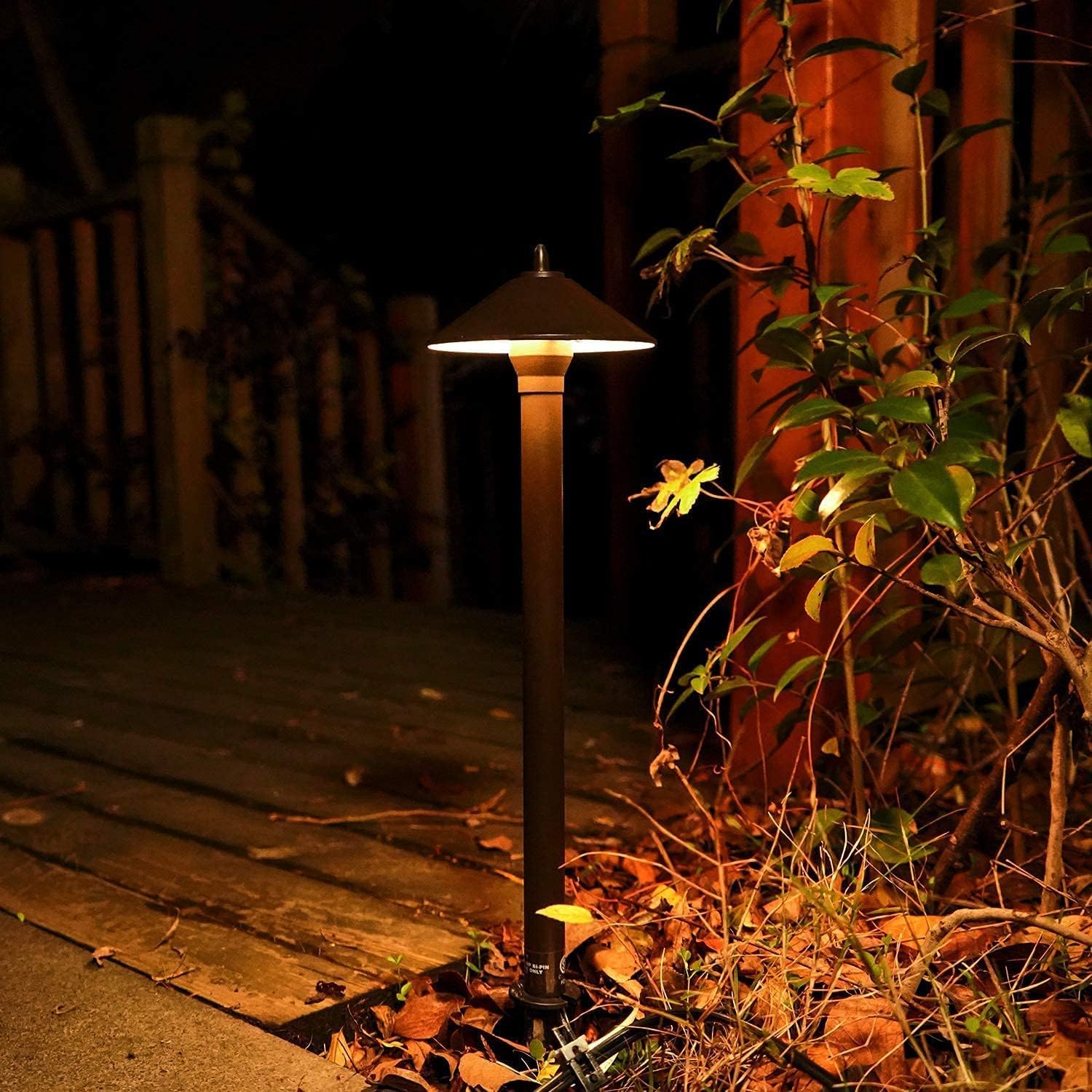 Low Voltage Pathway Lights 10W Outdoor Landscape Lighting 2700k Warm White Walkway Lights Bronze Metal Pro Style Sideway Light with Stakes and Cable Connector