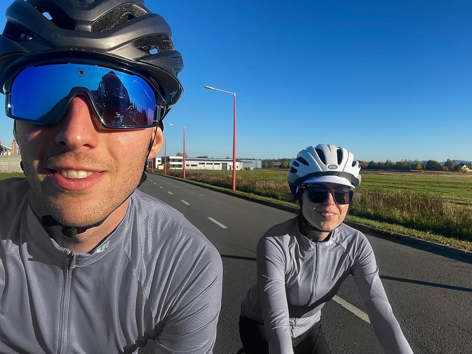 Wulibike Cycling Jersey Women Long Sleeve,Bike Shirts for Women Biking Tops Breathable Cycle Jerseys with 4 Pockets - Image 6