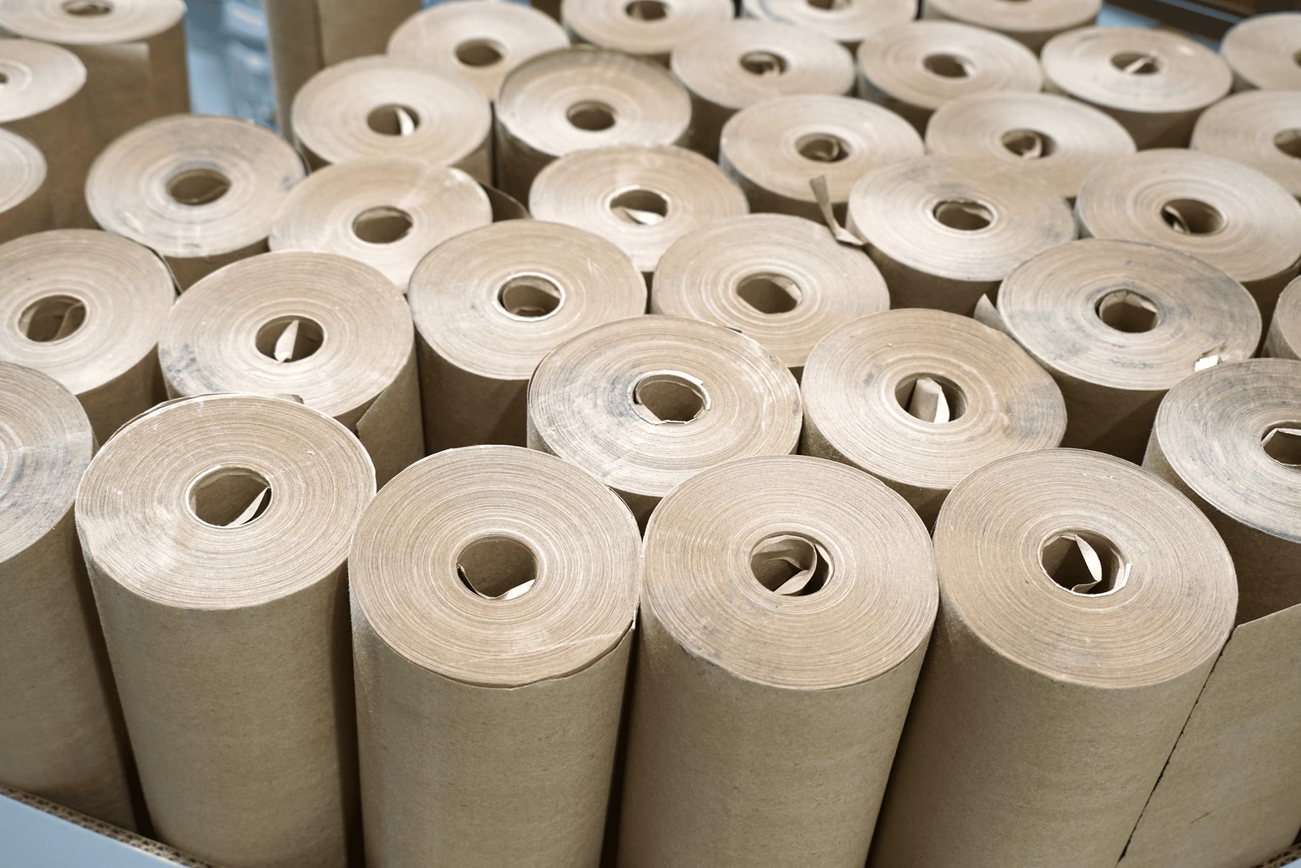 Rollo de Papel Kraft Natural Marrón. Tamaños 100-300 mts largo en 30, 60, 90 o 105 cm. (60 cm x 100 Metros)