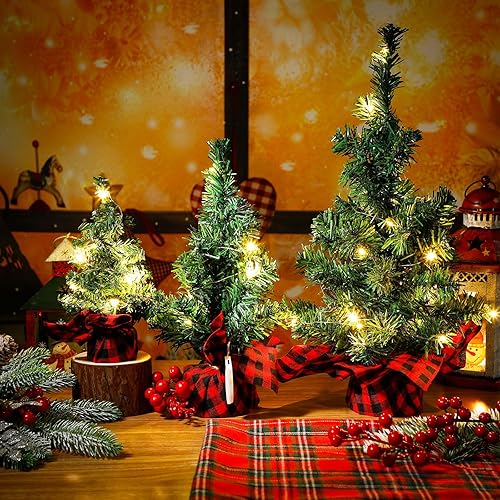 Miniatura 6 de Yinder Paquete de 6 mini árbol de Navidad de mesa con 6 tiras de luces, 81215.75 pulgadas, pino artificial con base a cuadros de búfalo, decoración