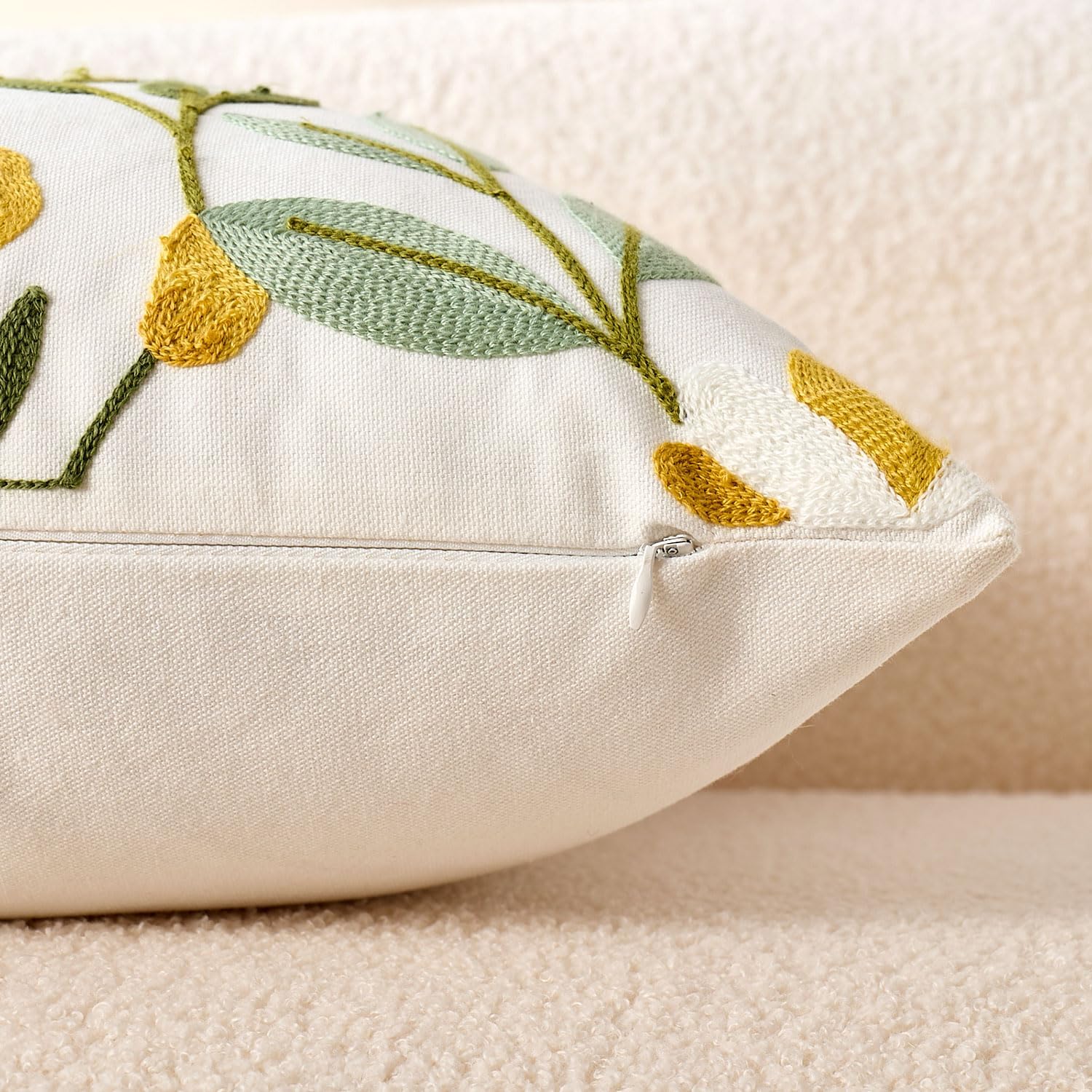 Embroidered Floral Throw Pillow Covers Flowers Decorative Couch Pillow Covers Farmhouse Green Floral Tufted Pillow Covers 18x18 Square Cushion Cases Set of 2 for Living Room Couch Sofa Bed Home Decor