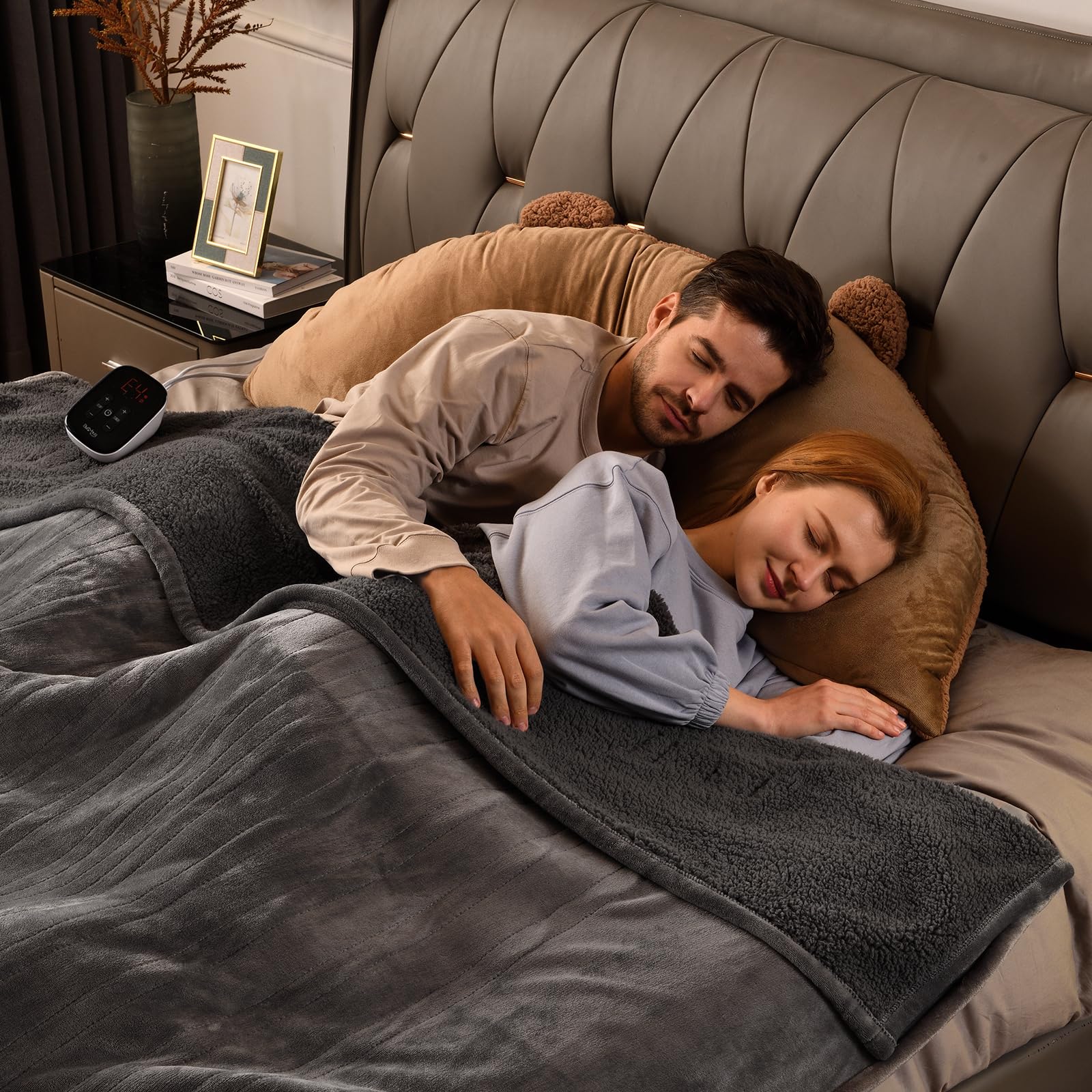 Bearhug Electric Blanket Full Size, 90°F-108°F Fast Heating Throw with 10 Heat Levels &amp; 1-12H Auto Shut-Off, Machine Washable Soft Velvet and Sherpa Heated Blanket for Bed or Couch, Gray