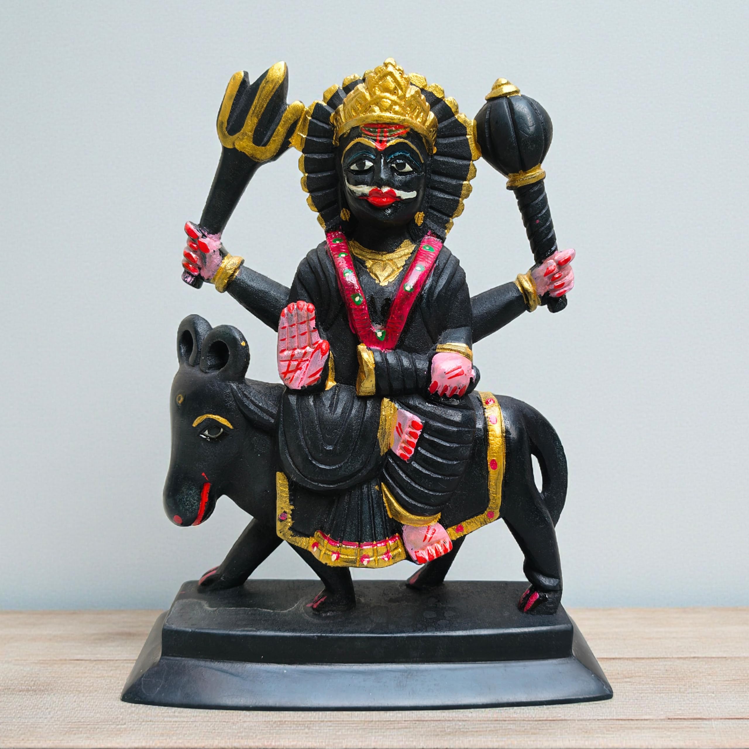 Statue Shani Dev pour rituel de méditation Navagraha à la maison